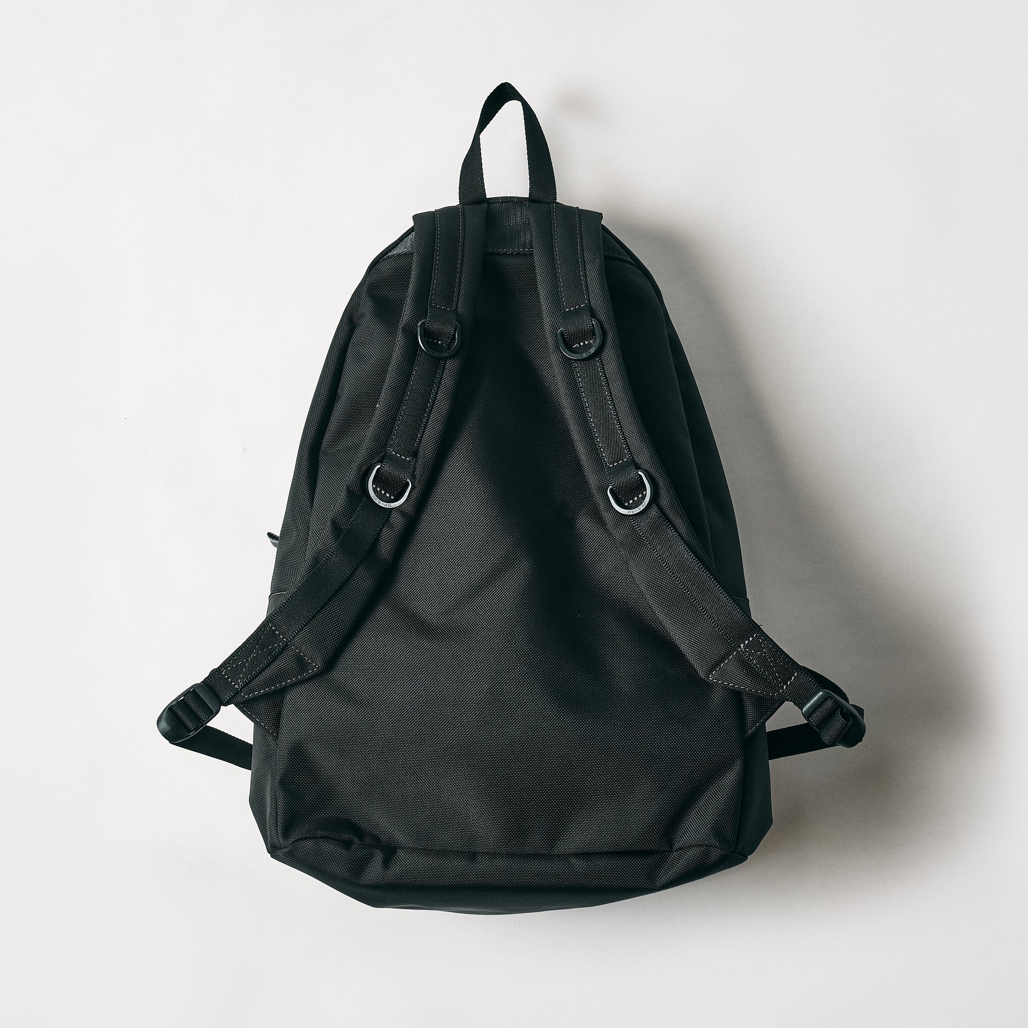 #1952-NOB Tic Pack : nylon oxford black
