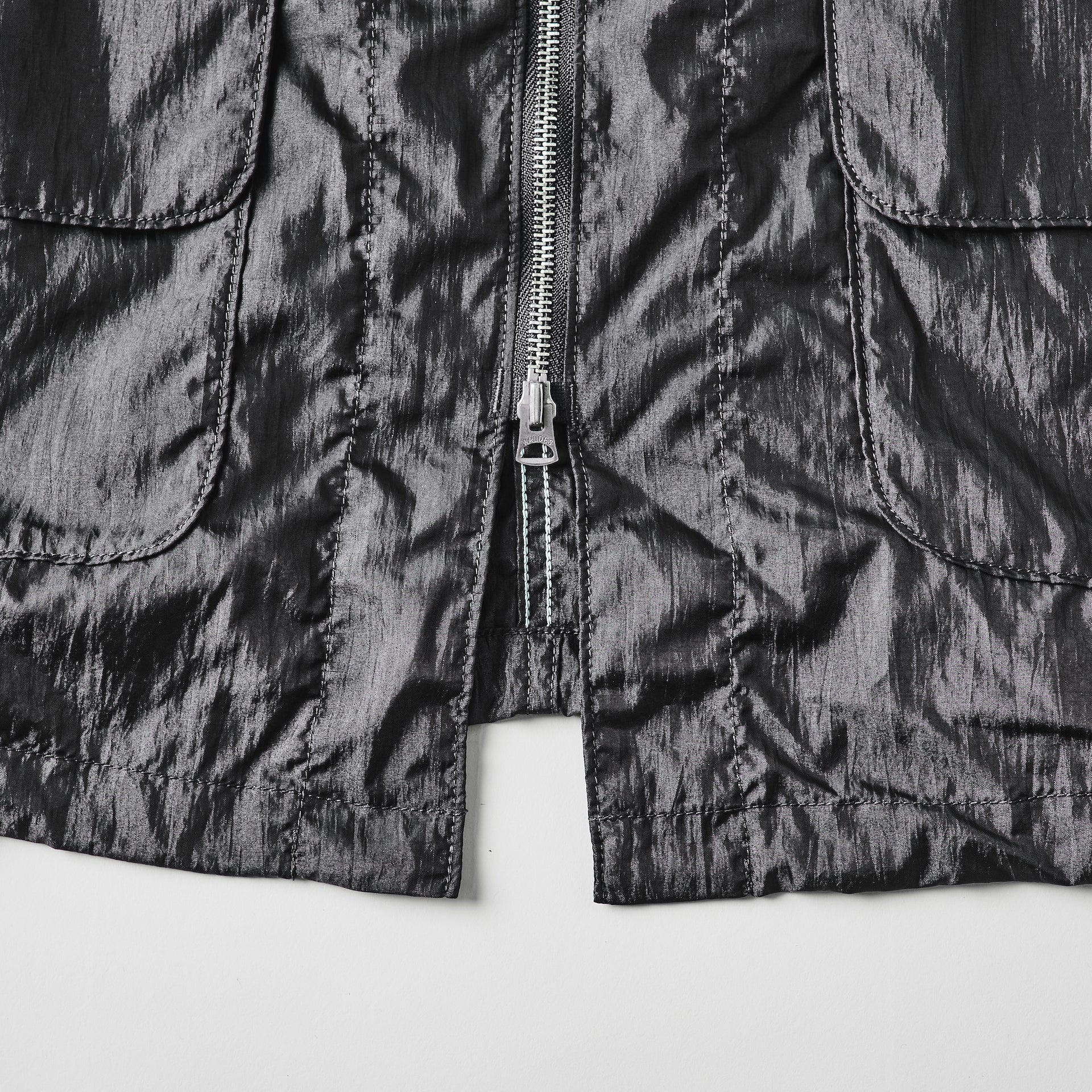 #3115-CTC DEE V : crinkle nylon taffeta charcoal
