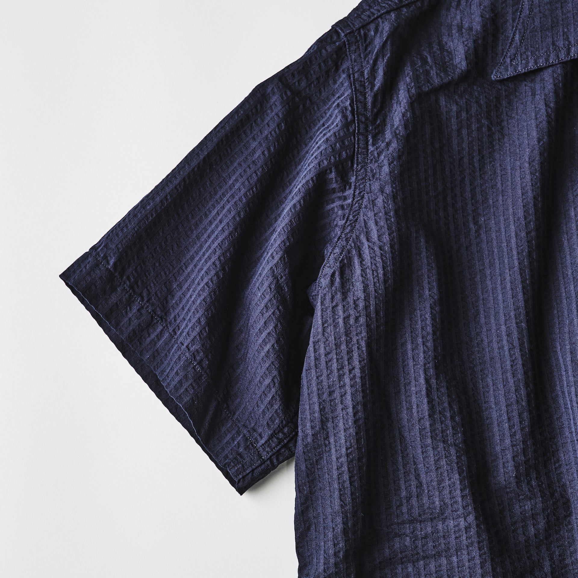 #3213S-SN NAVY CUT S/S : seersucker navy