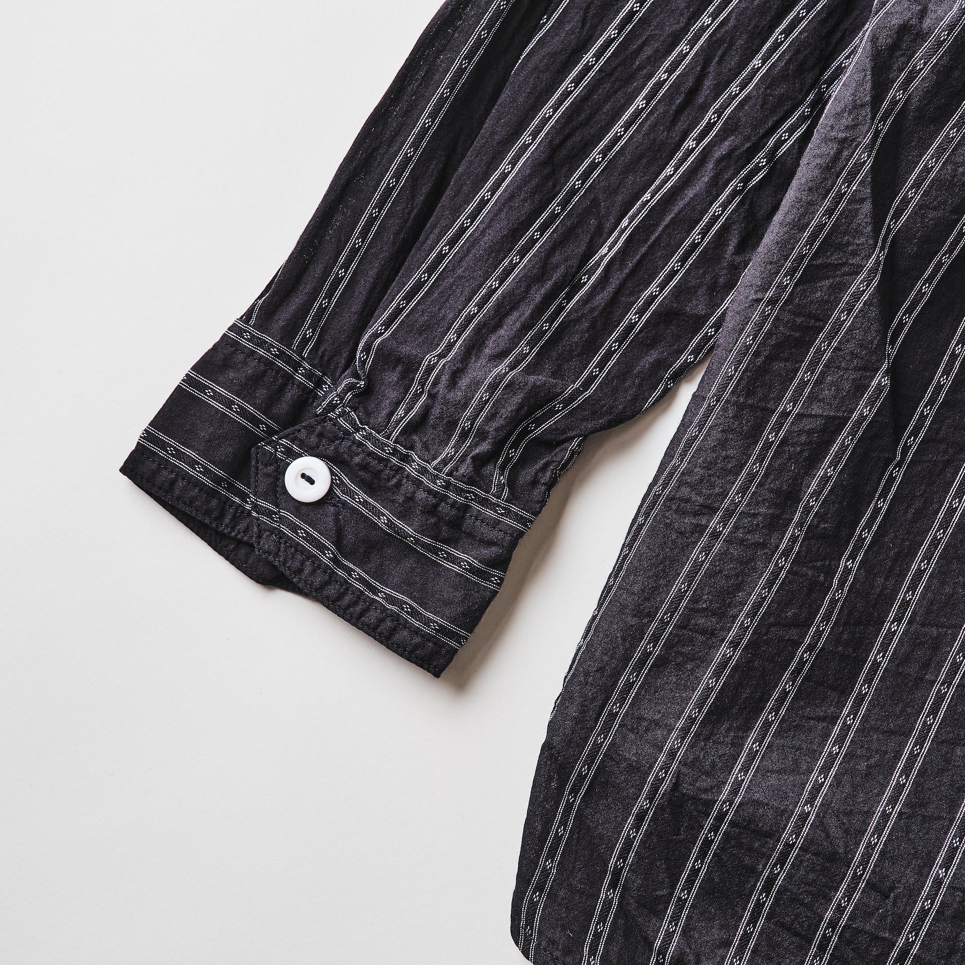 #3217-DSB St.Louis : dobby stripe black
