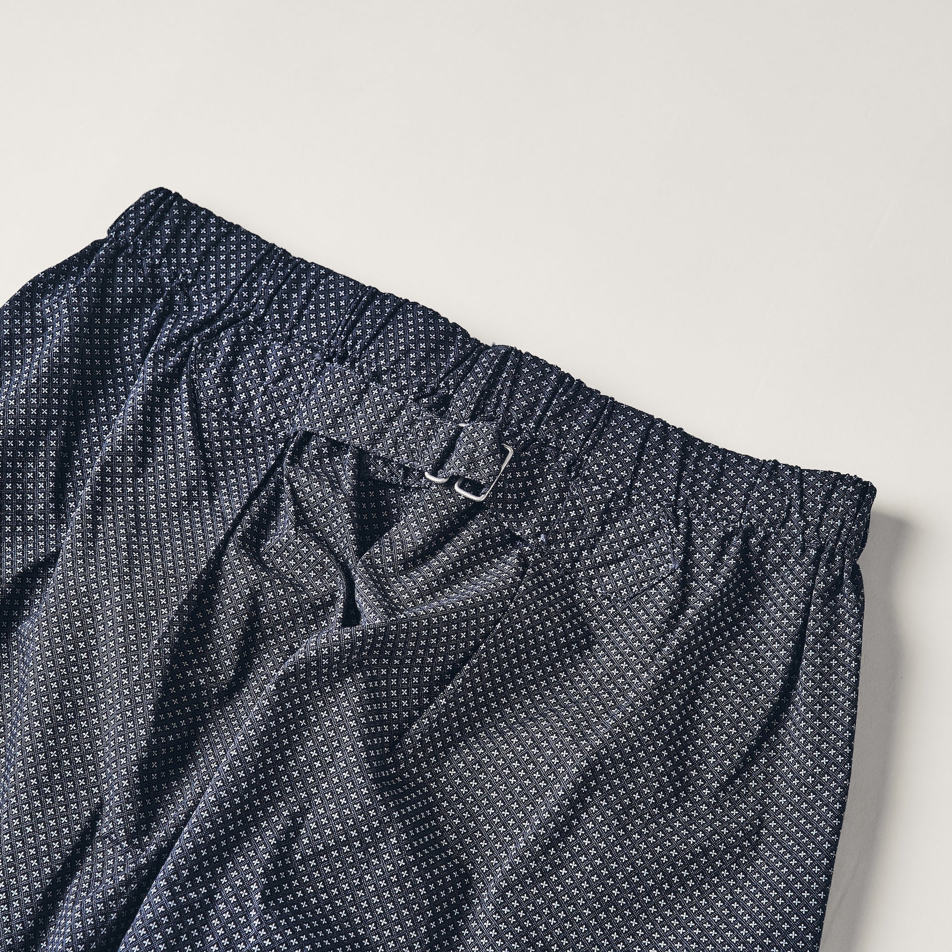 #3315-MPN E-Z Lax 4 : micro print navy