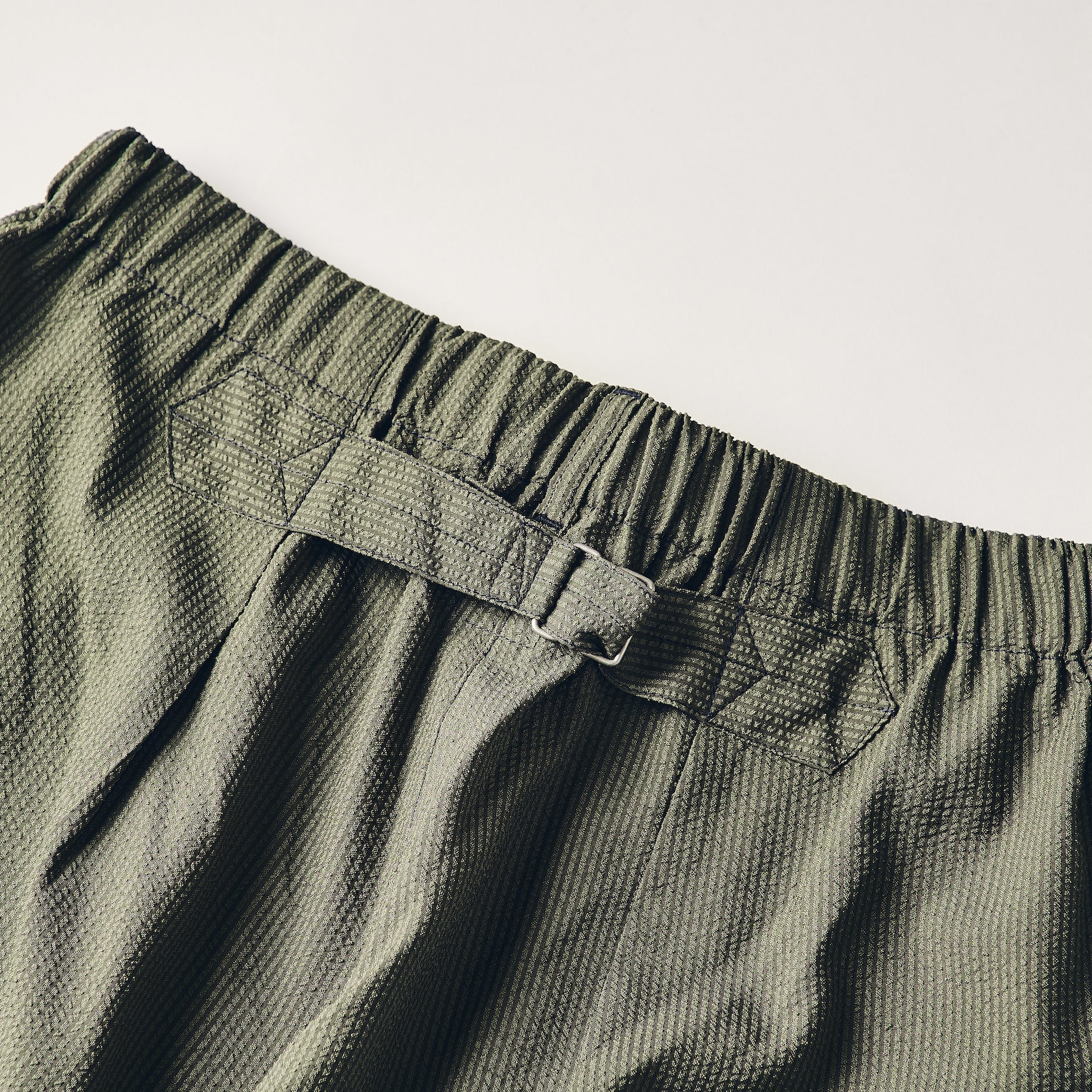 #3315S-PSO E-Z Lax 4 Shorts : poly seersucker olive