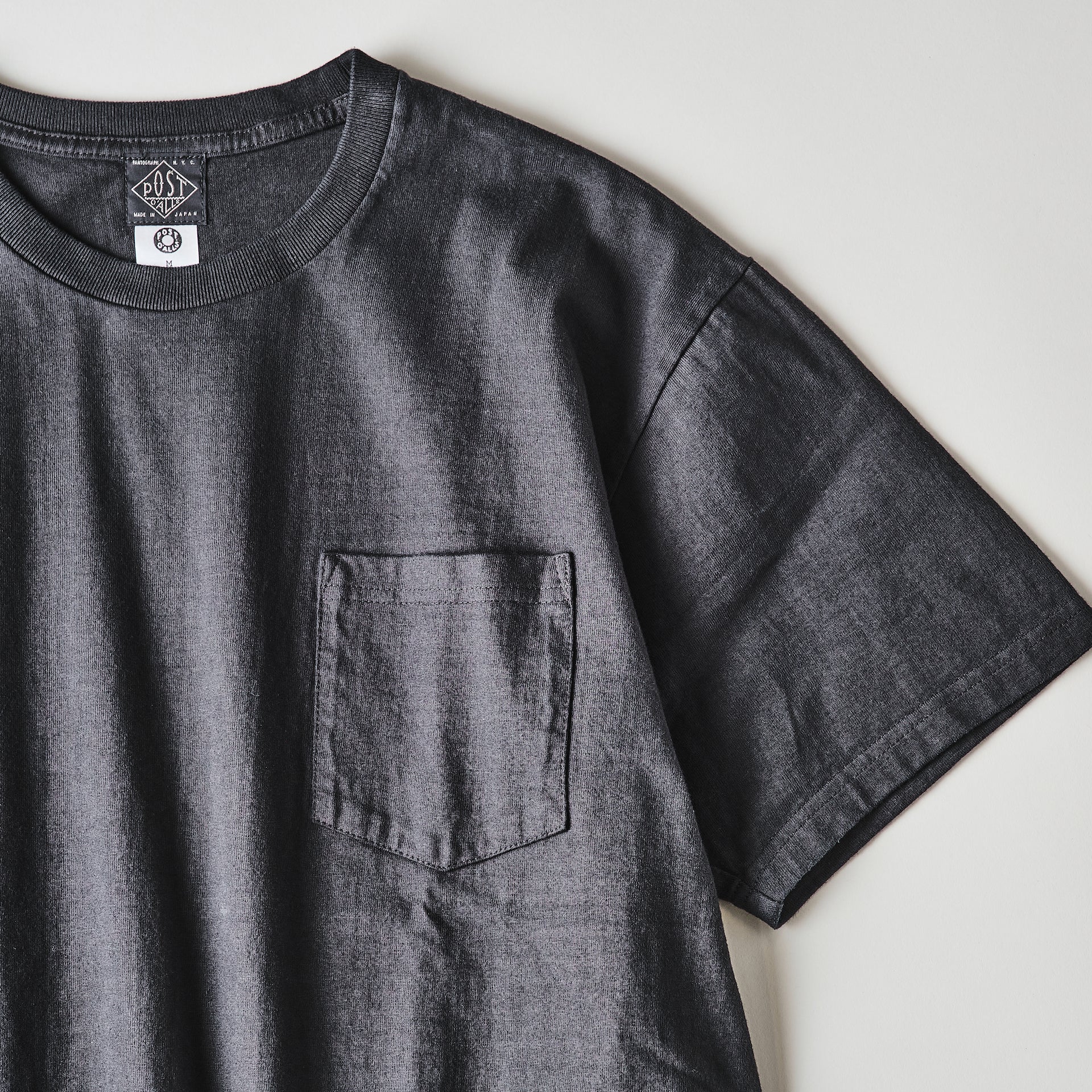 #3614-CHA Crew Pocket Tee : heavyweight jersey charcoal