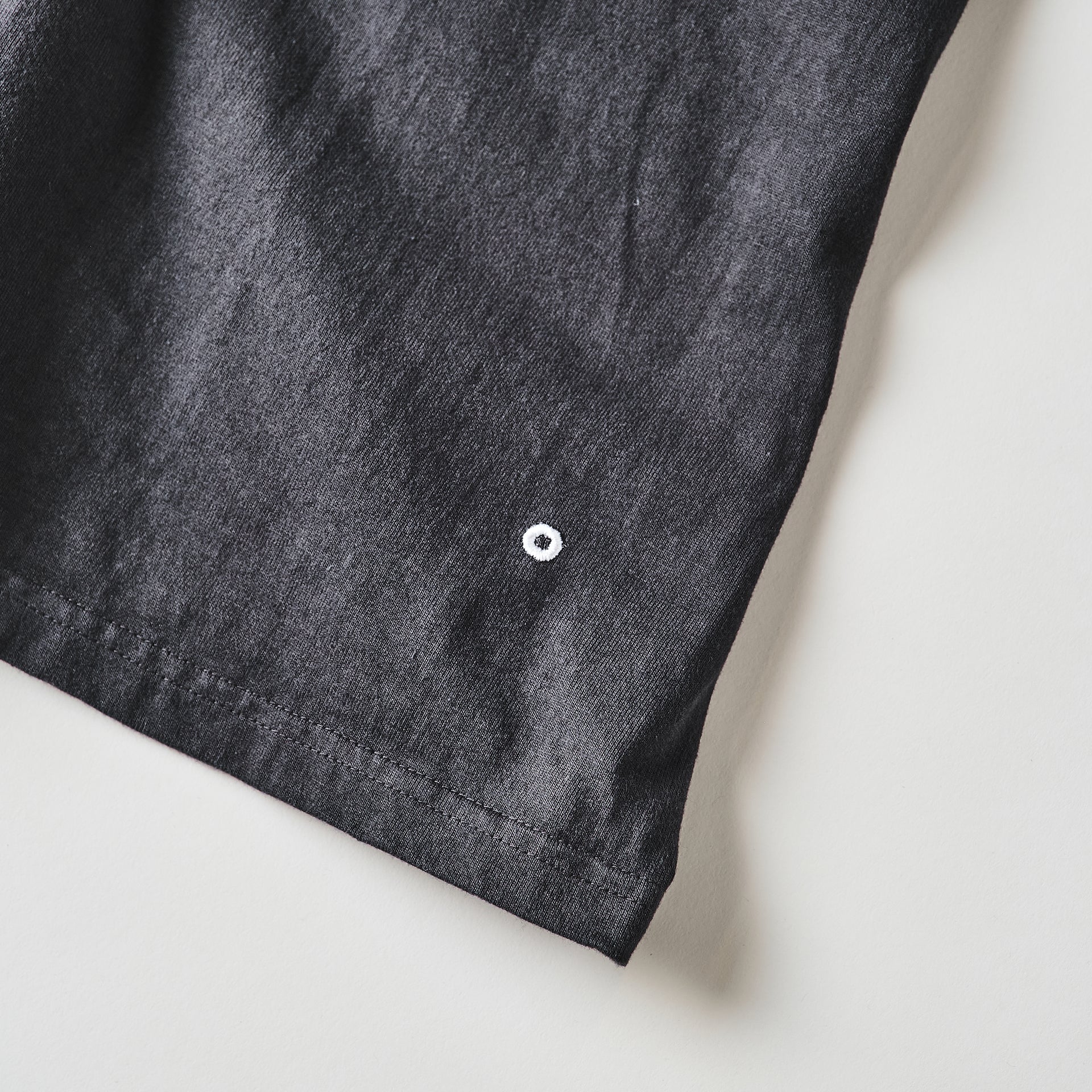 #3615-CHA V Pocket Tee : heavyweight jersey charcoal