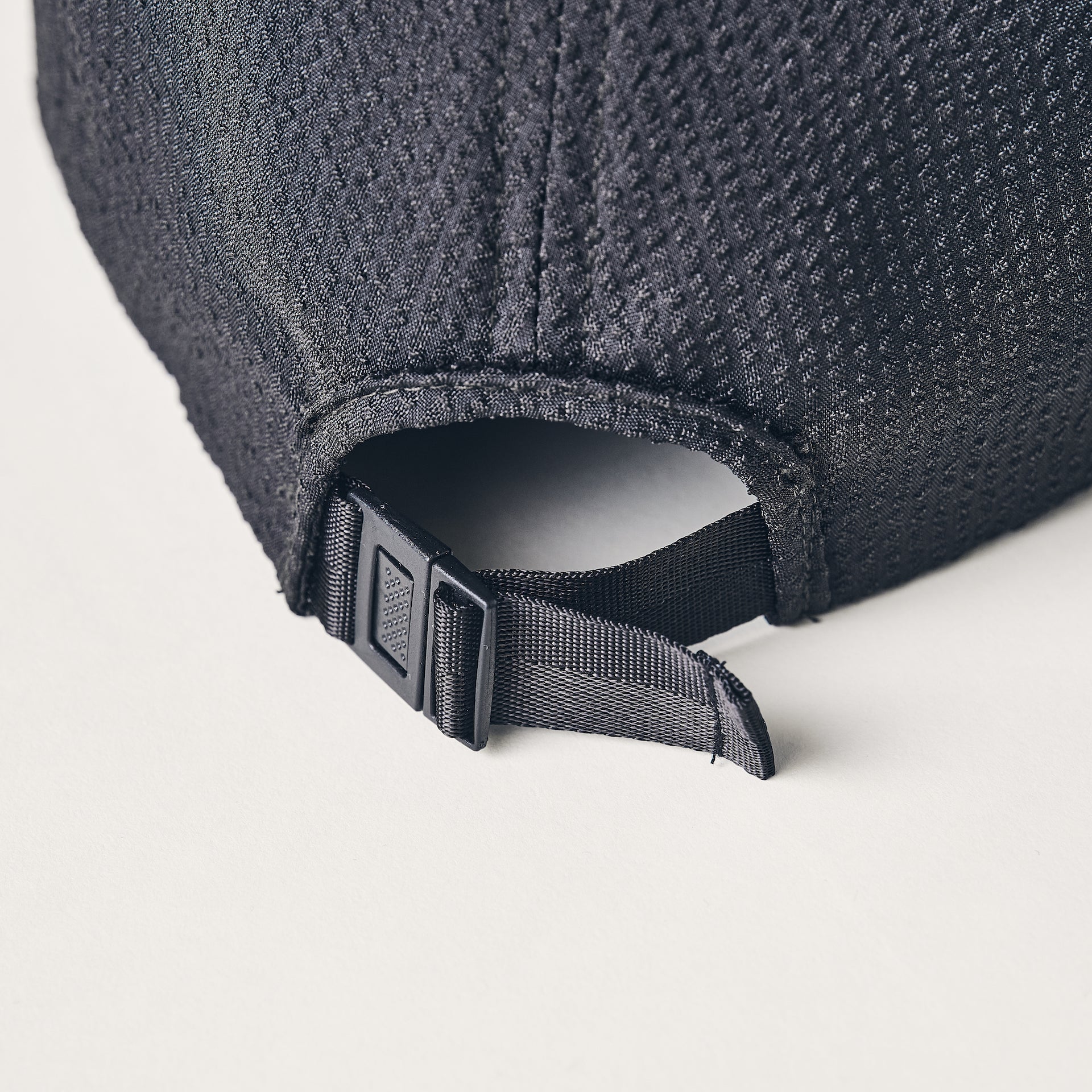 #3903-PSB POST Ball Cap : poly seersucker black