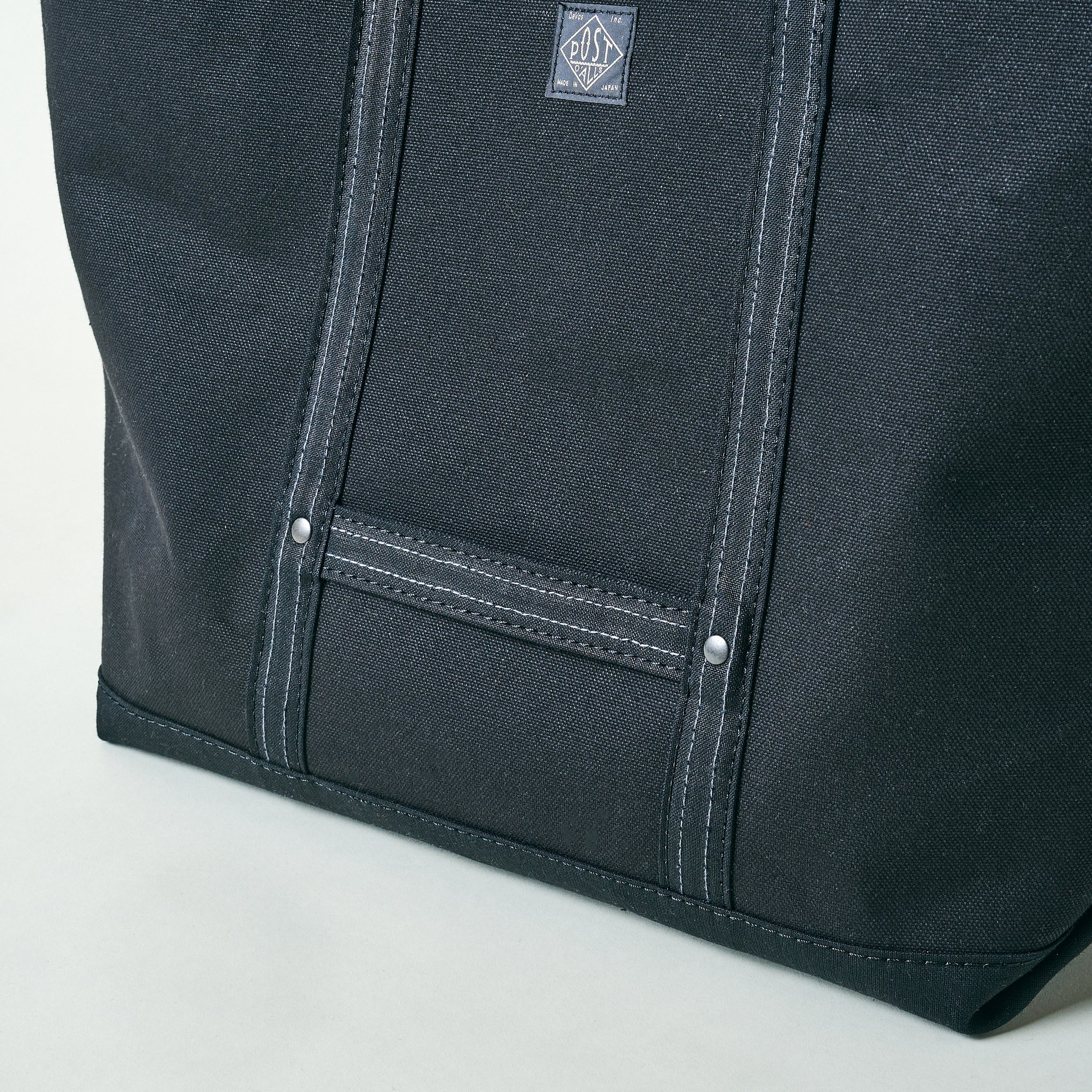 #4203-CB Bell Tote (M) : cotton canvas black