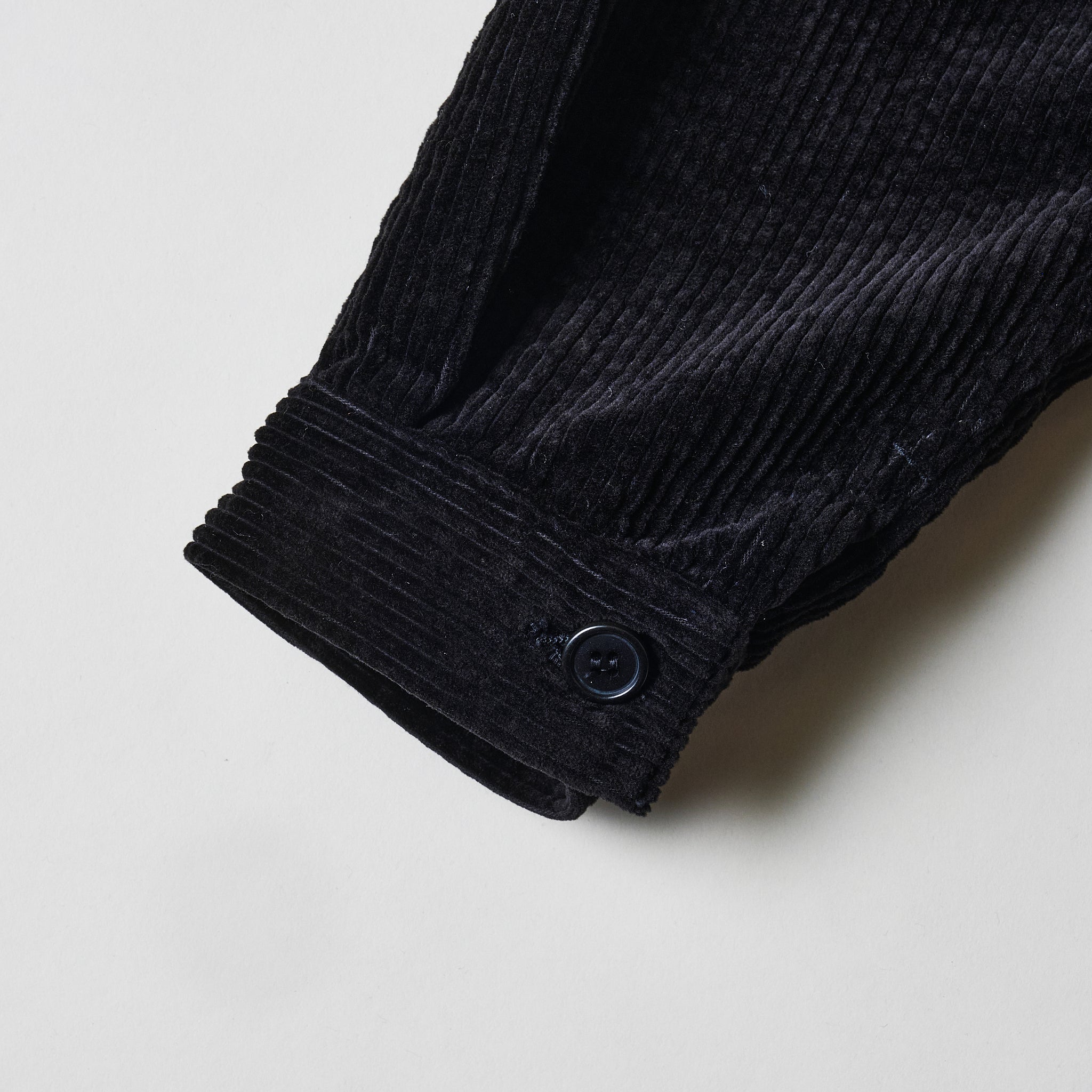 #3119-WCB POS-Travail : widewale cords black