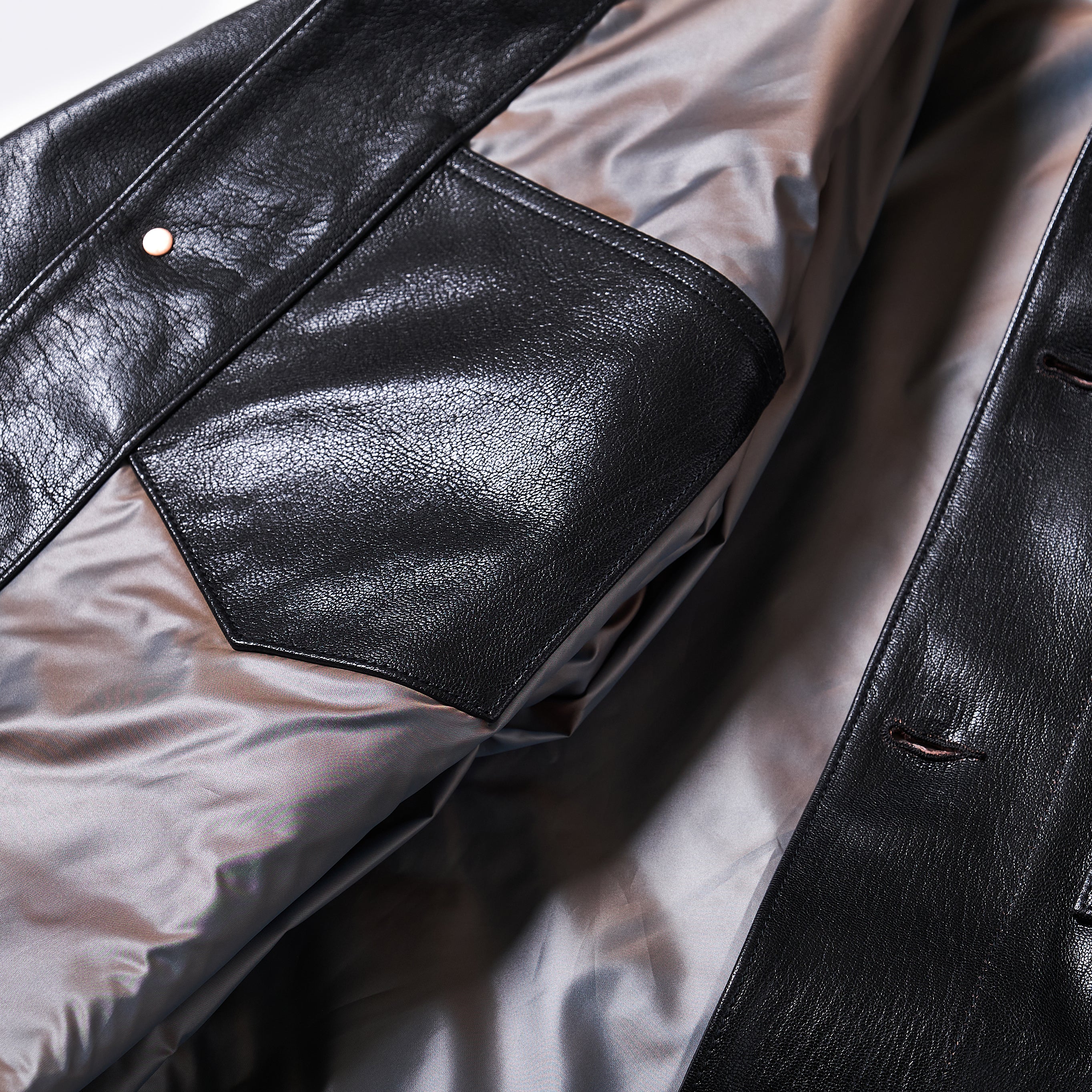 #1111-G1 De Luxe Railroader : premium goatskin black