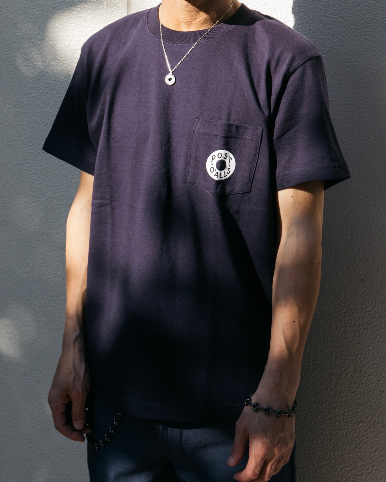 #3005 ESS pocket tee : cotton jersey navy white print (Shop Special)