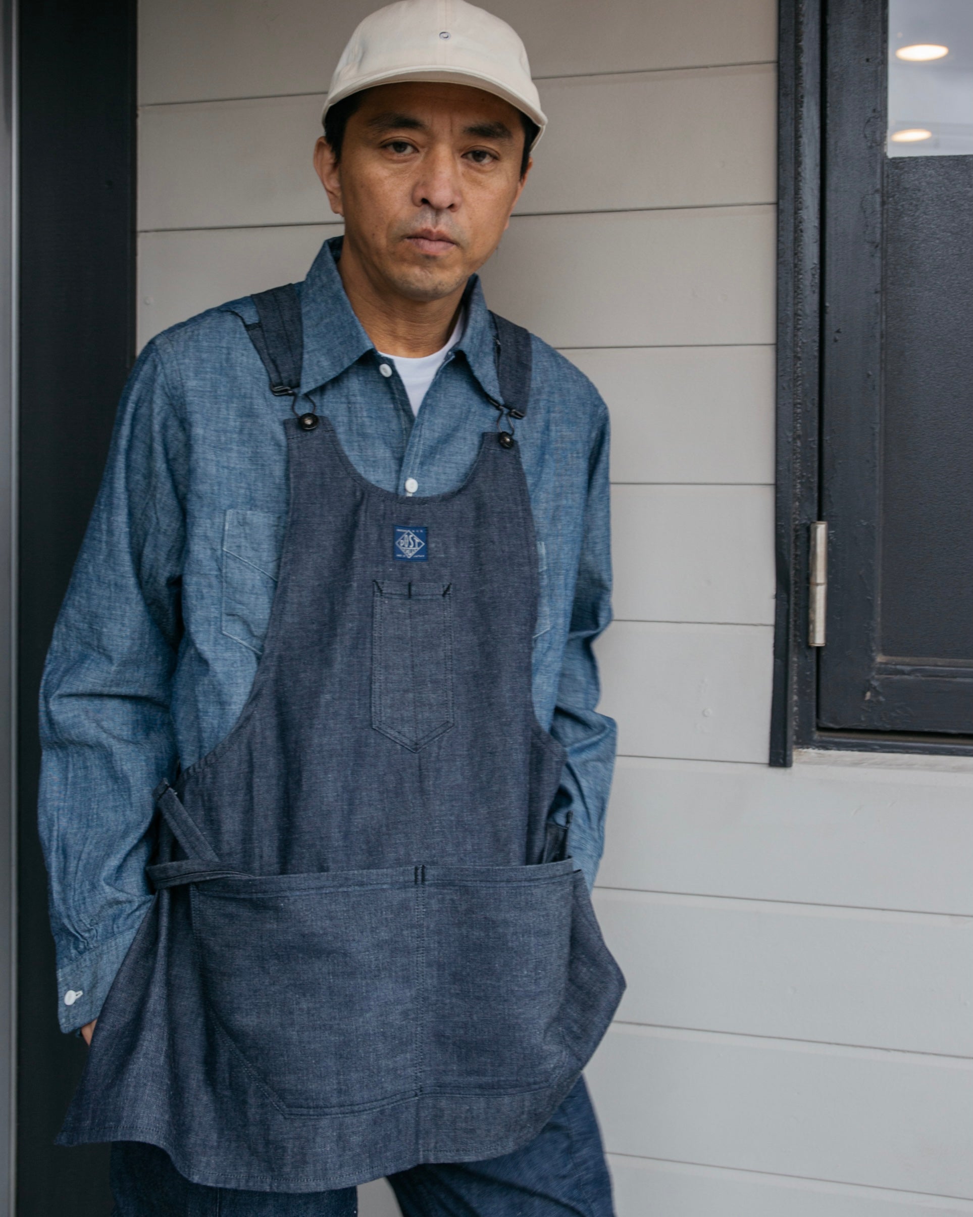 #3802 POST Apron #2 5D : 5 oz. denim indigo
