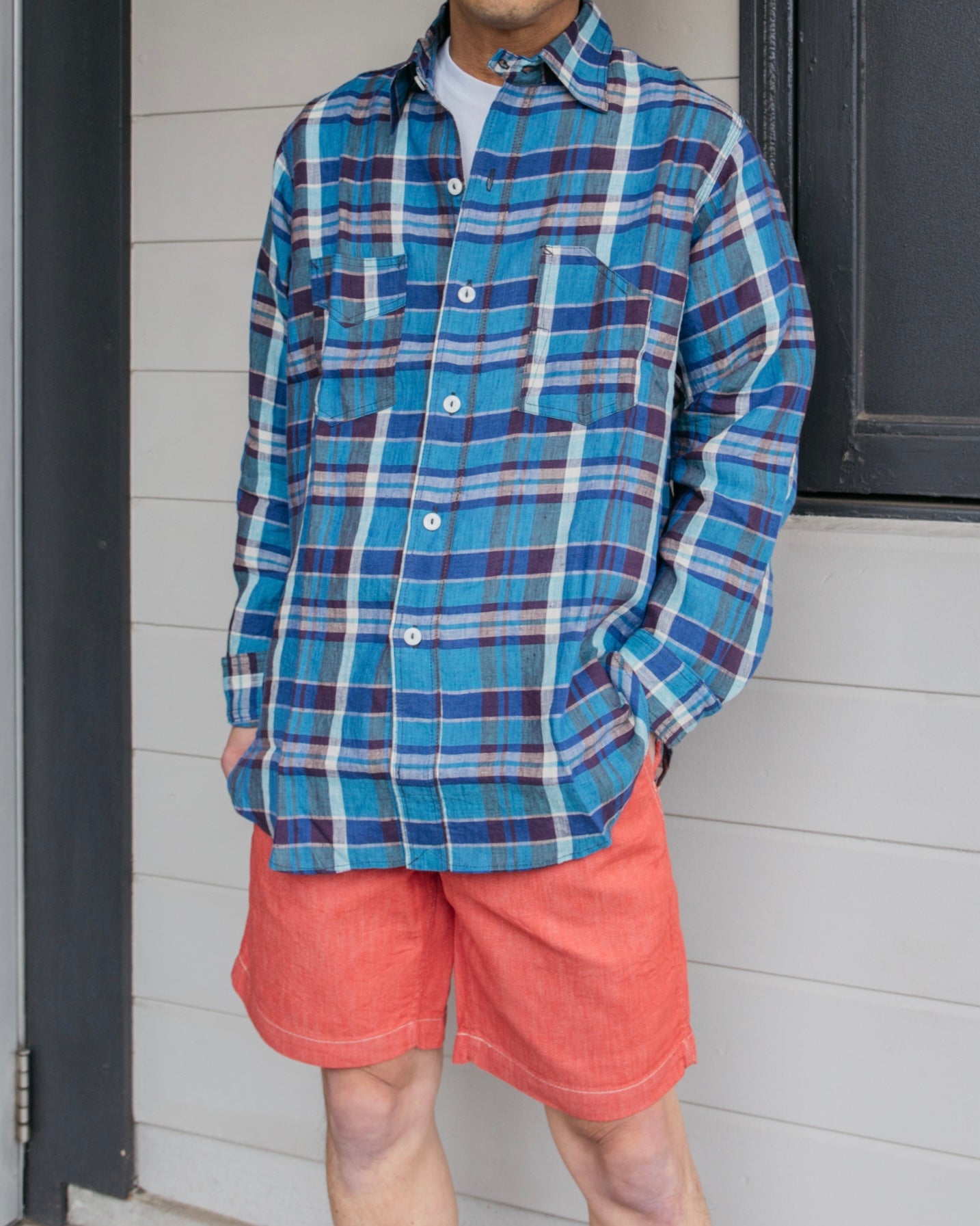 Post Overalls x Battenwear : New Maker Shorts Color Denim salmon