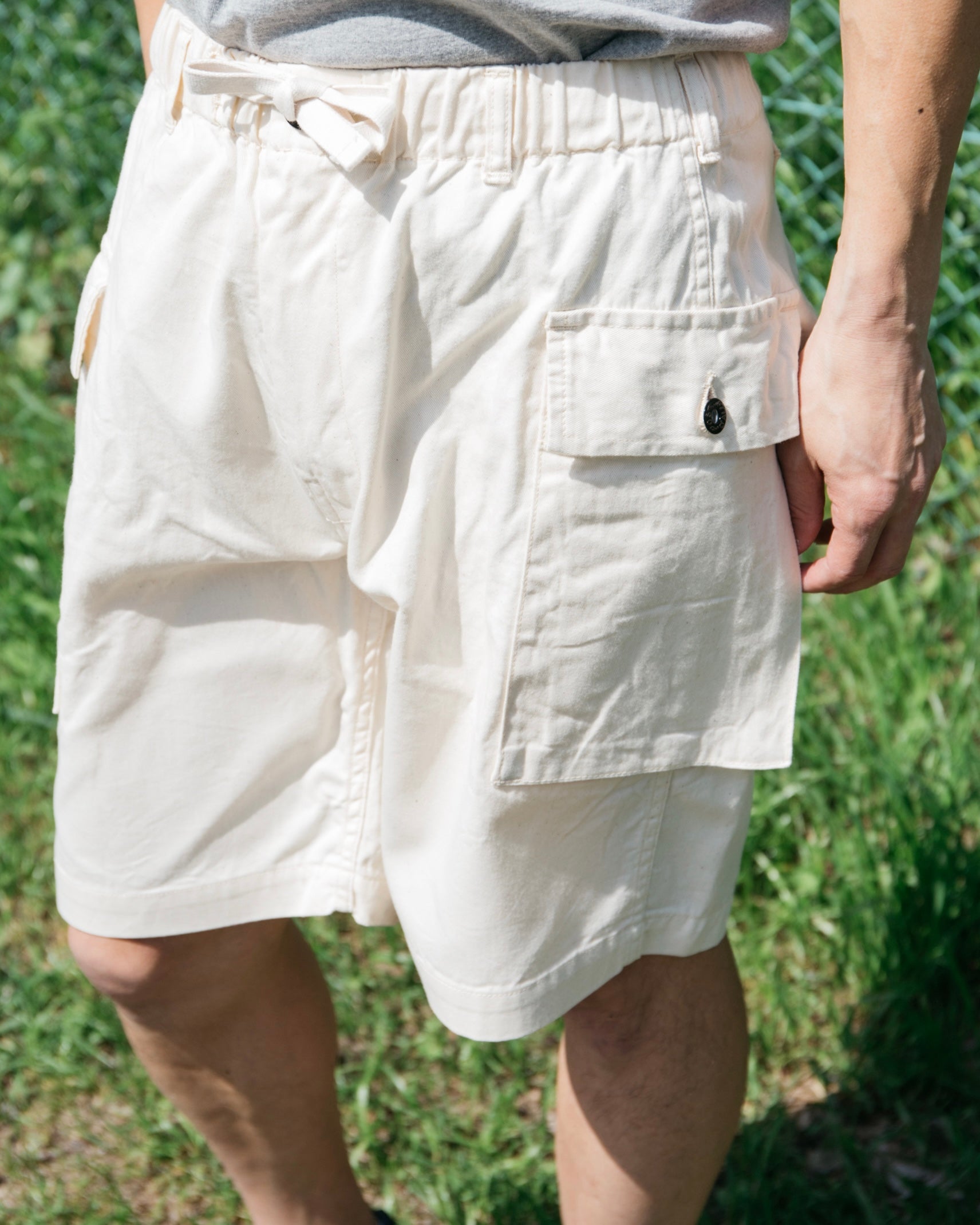 #3308S-ND E-Z WALKABOUT Shorts : drill natural