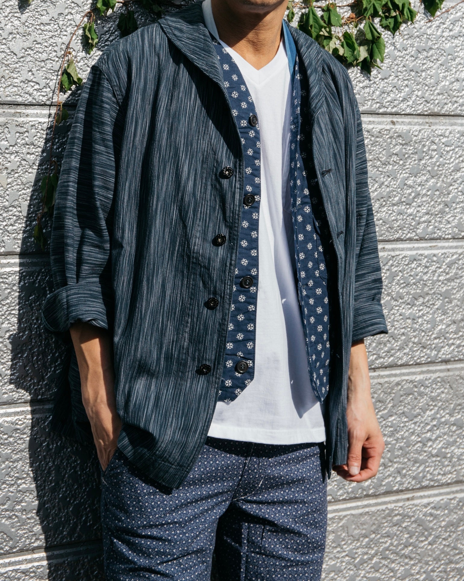 #2114R-IKT NAVY-BLU-R : ikat indigo