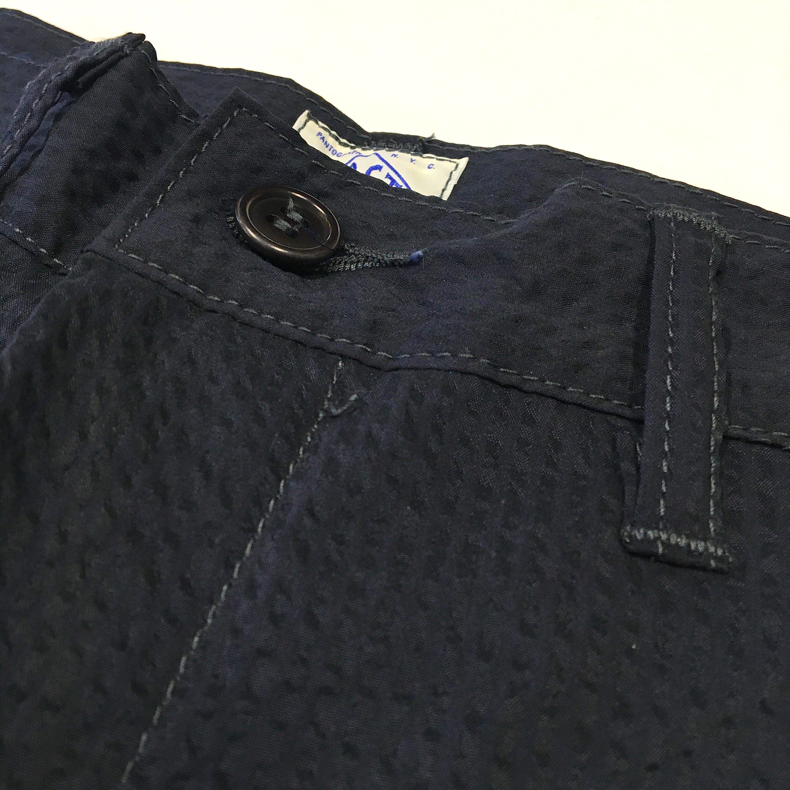 #2321S-PCS2 CITI-CRUZ Shorts : P/C seersucker navy