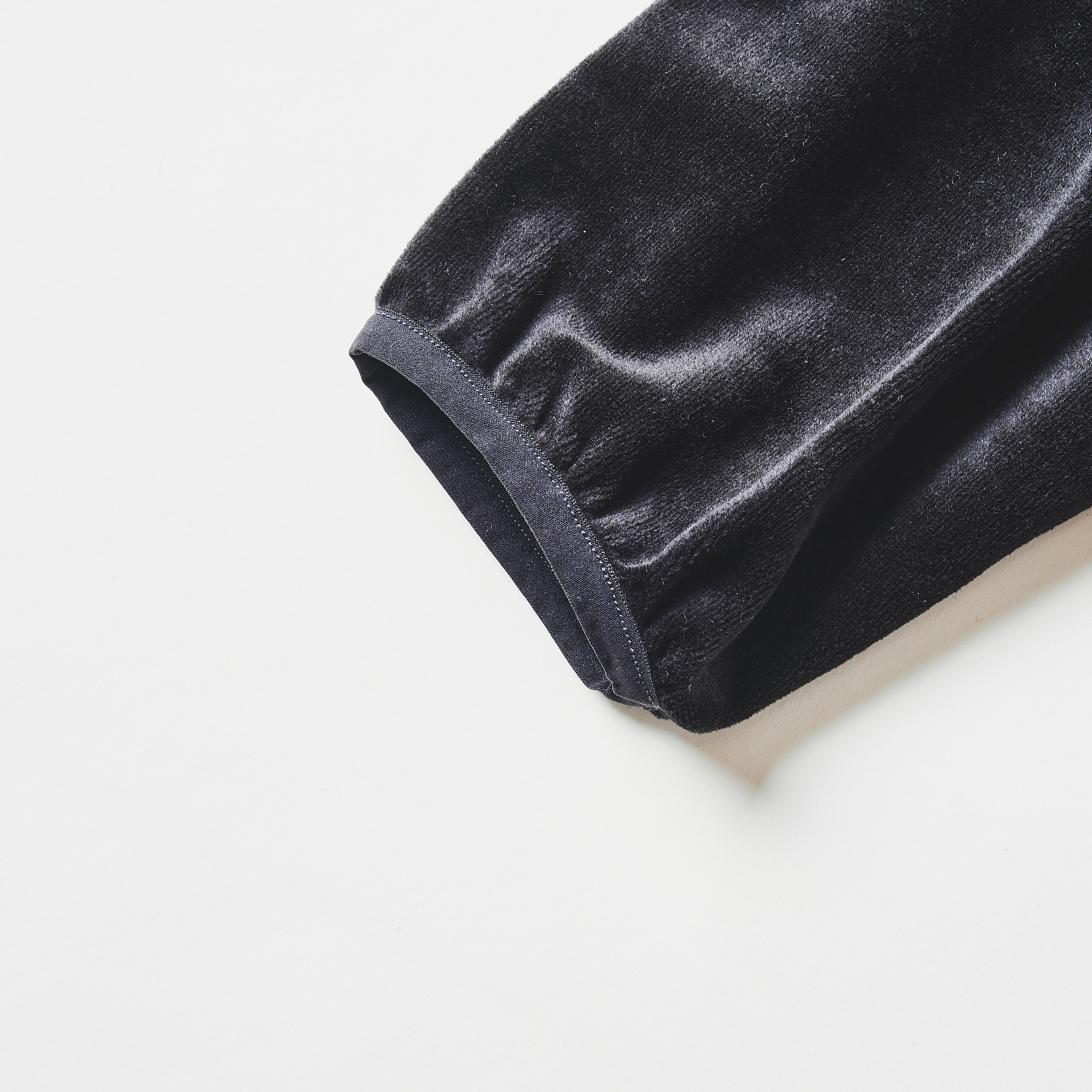 #3610-V3 E-Z Hoodie 2 : poly/cotton velour black (Shop Special)