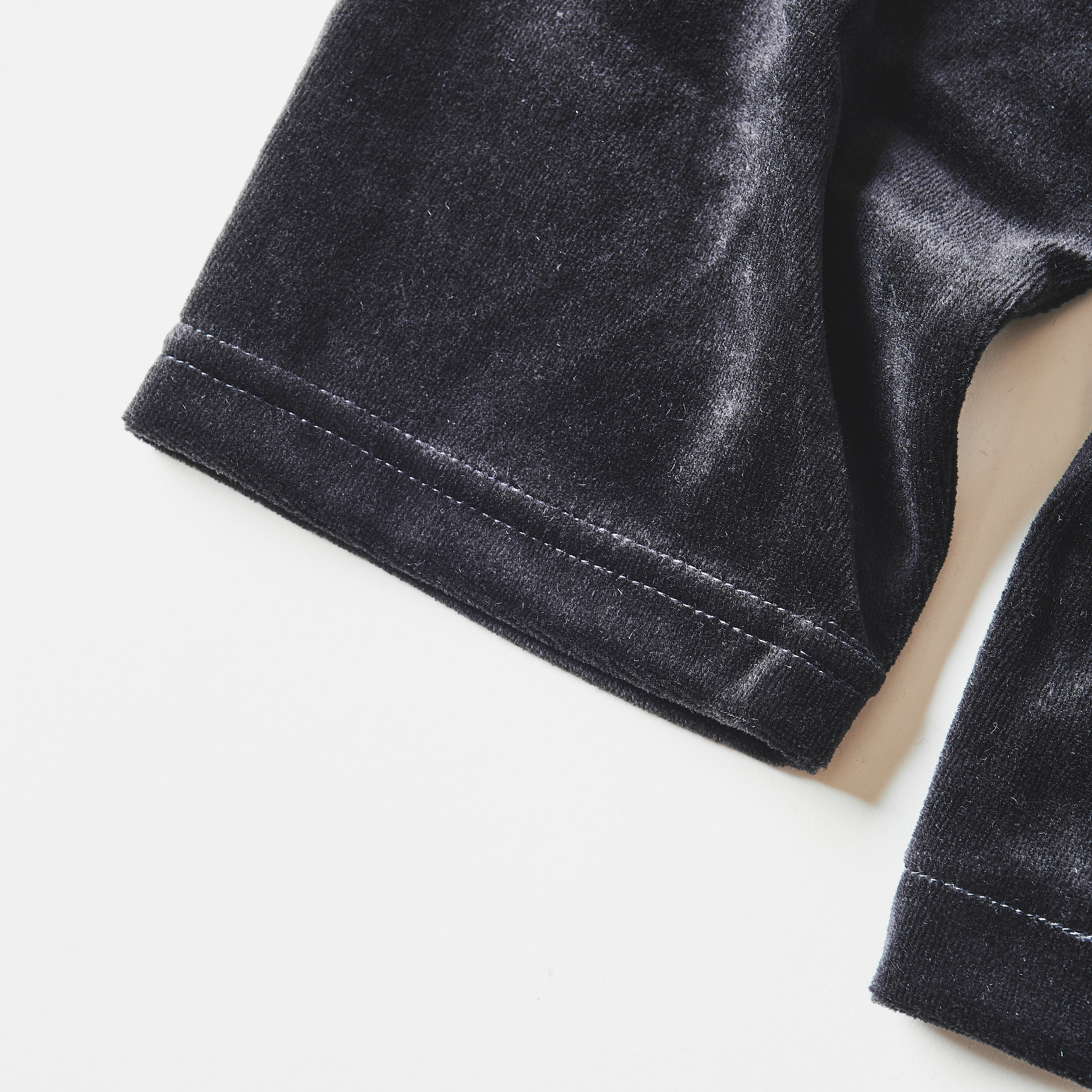 #3609-V3 E-Z Zip Cardigan : poly/cotton velour black (Shop Special)