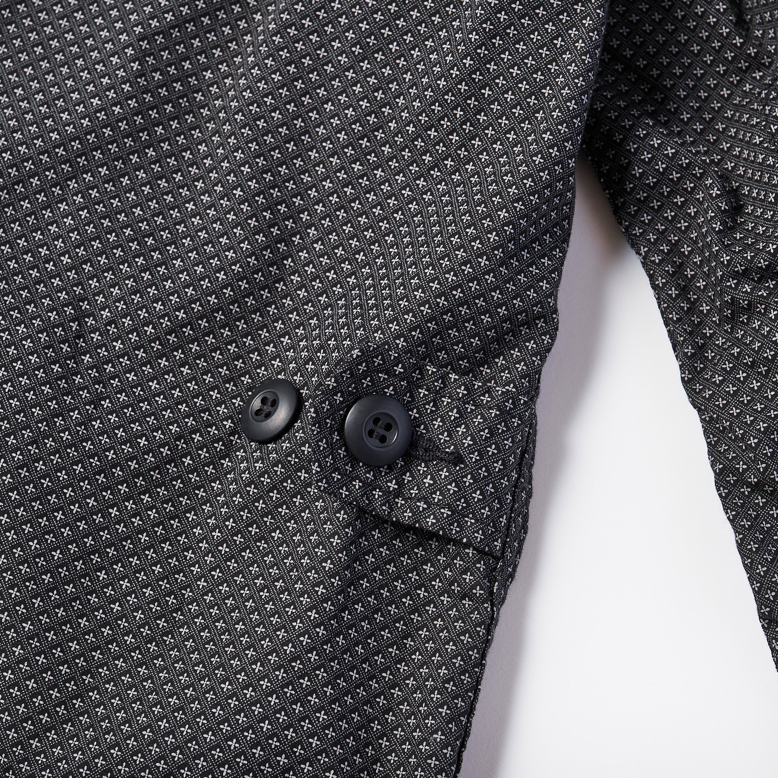 #1123 CP BDU-R : crest print grey