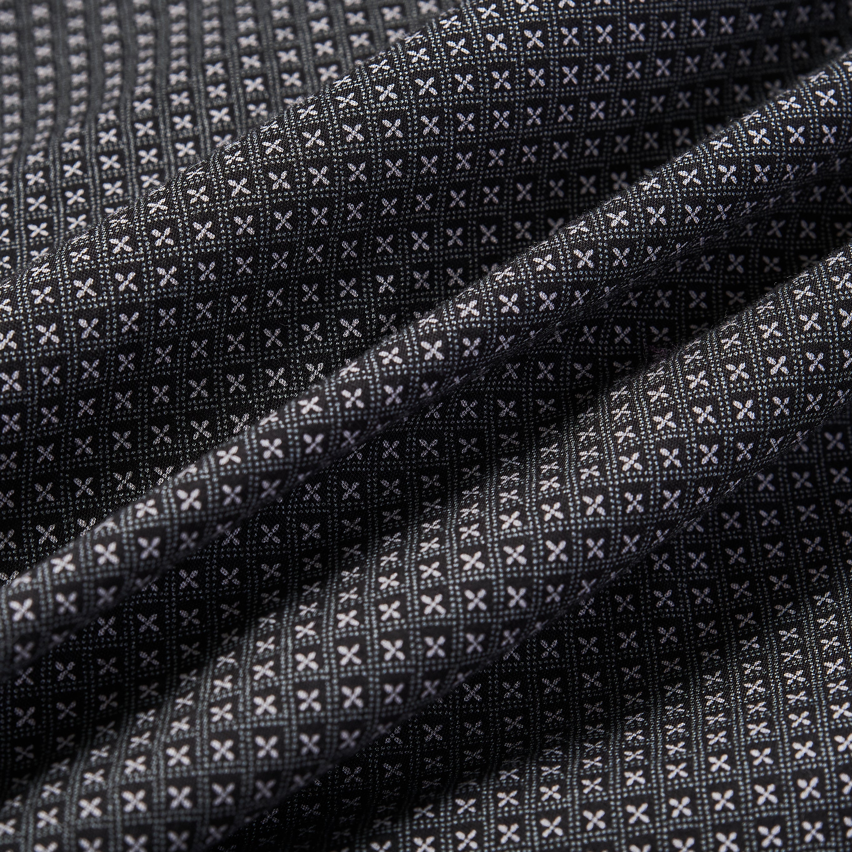 #1123 CP BDU-R : crest print grey