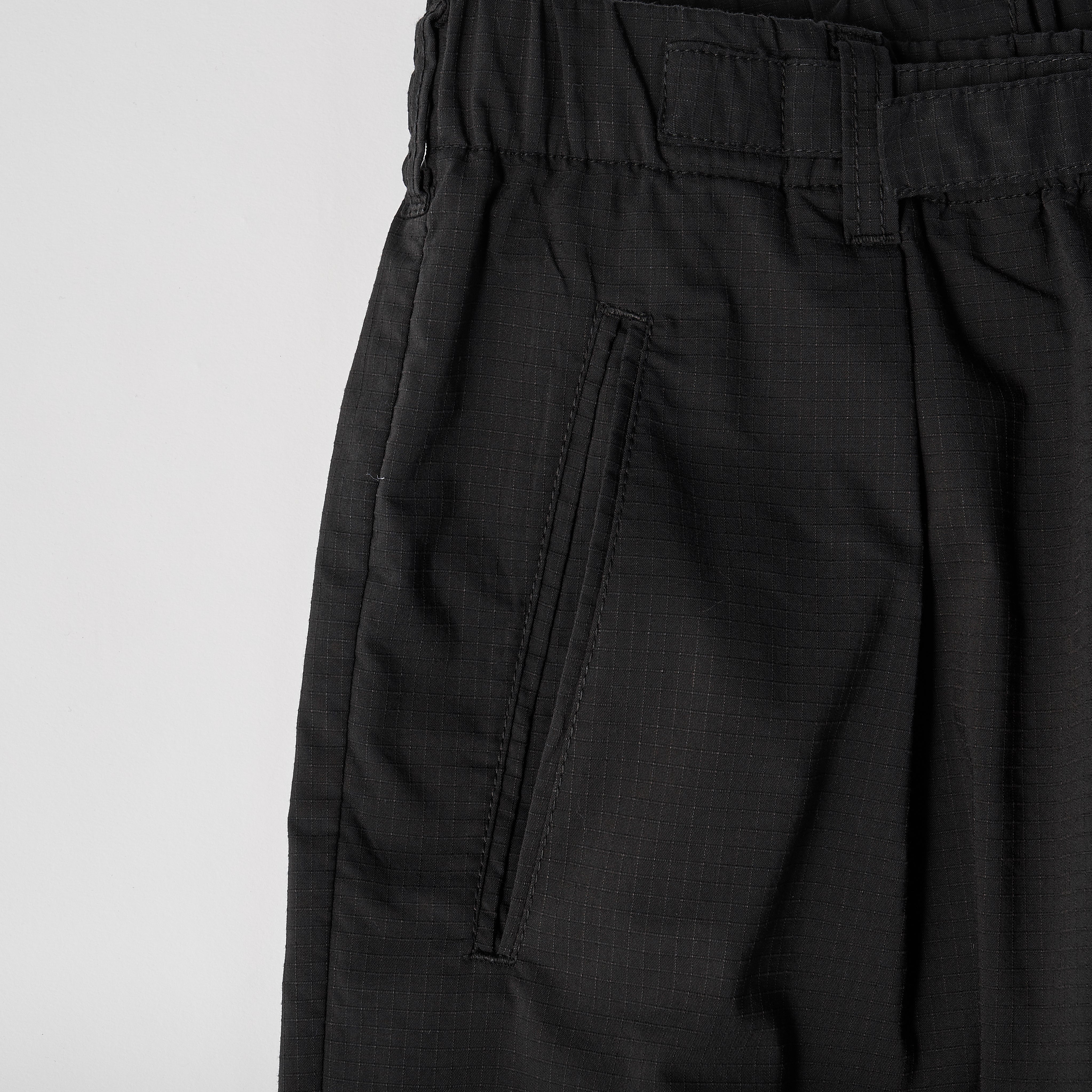 #3309 RS E-Z Lax 2 : poly feather ripstop black