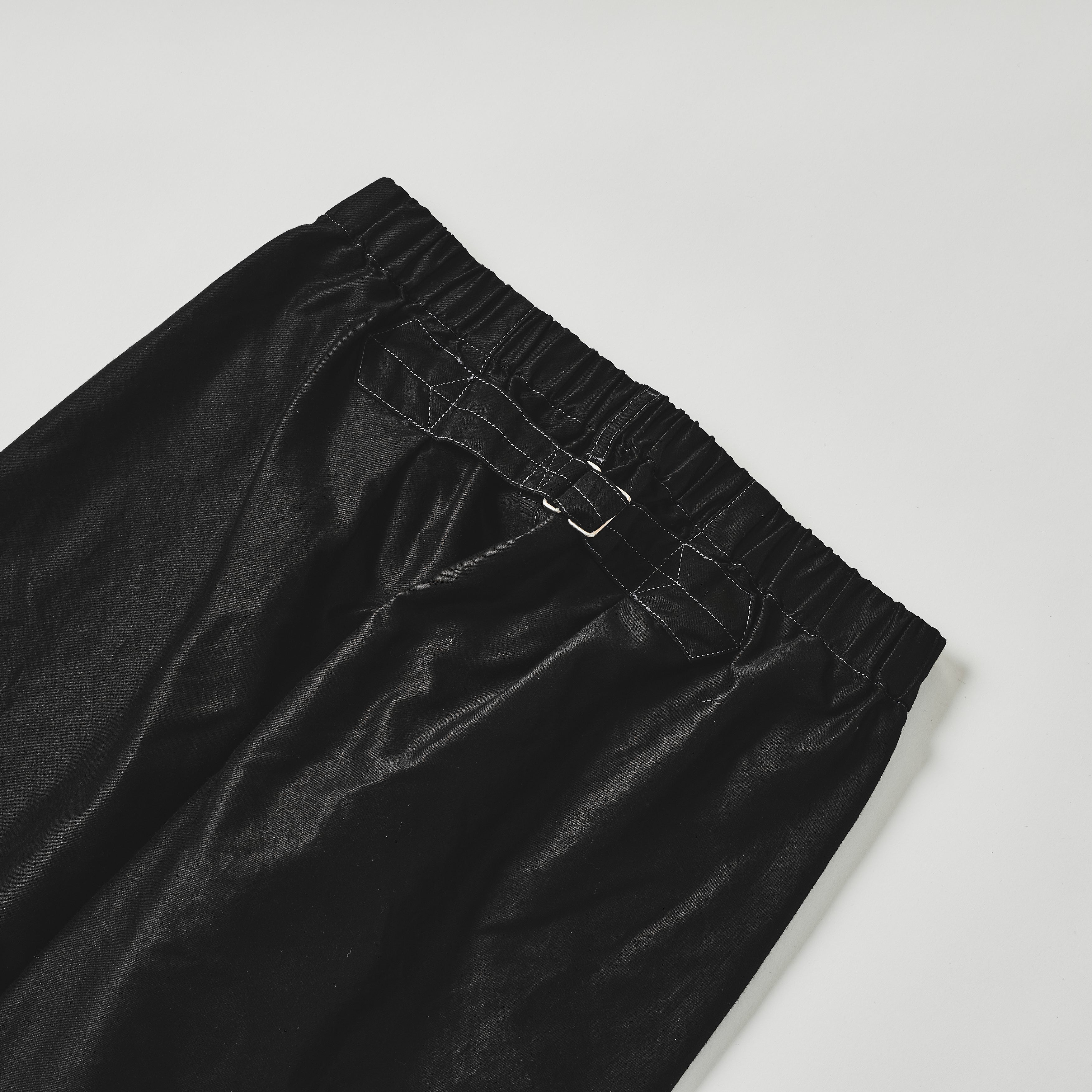#3315-LMB E-Z Lax 4 : light moleskin black (Shop Special)