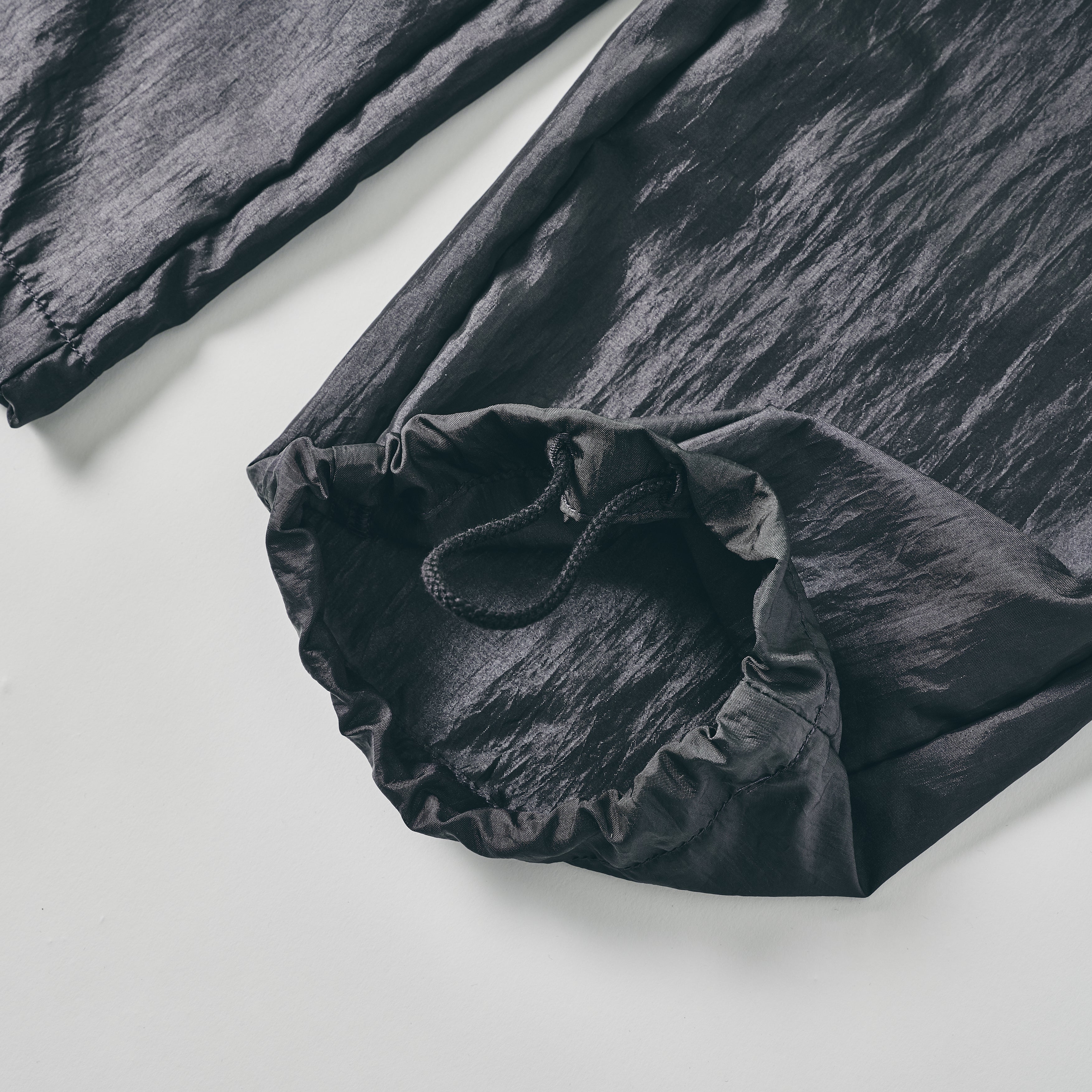 #3315-CTC E-Z Lax 4 : crinkle nylon taffeta charcoal