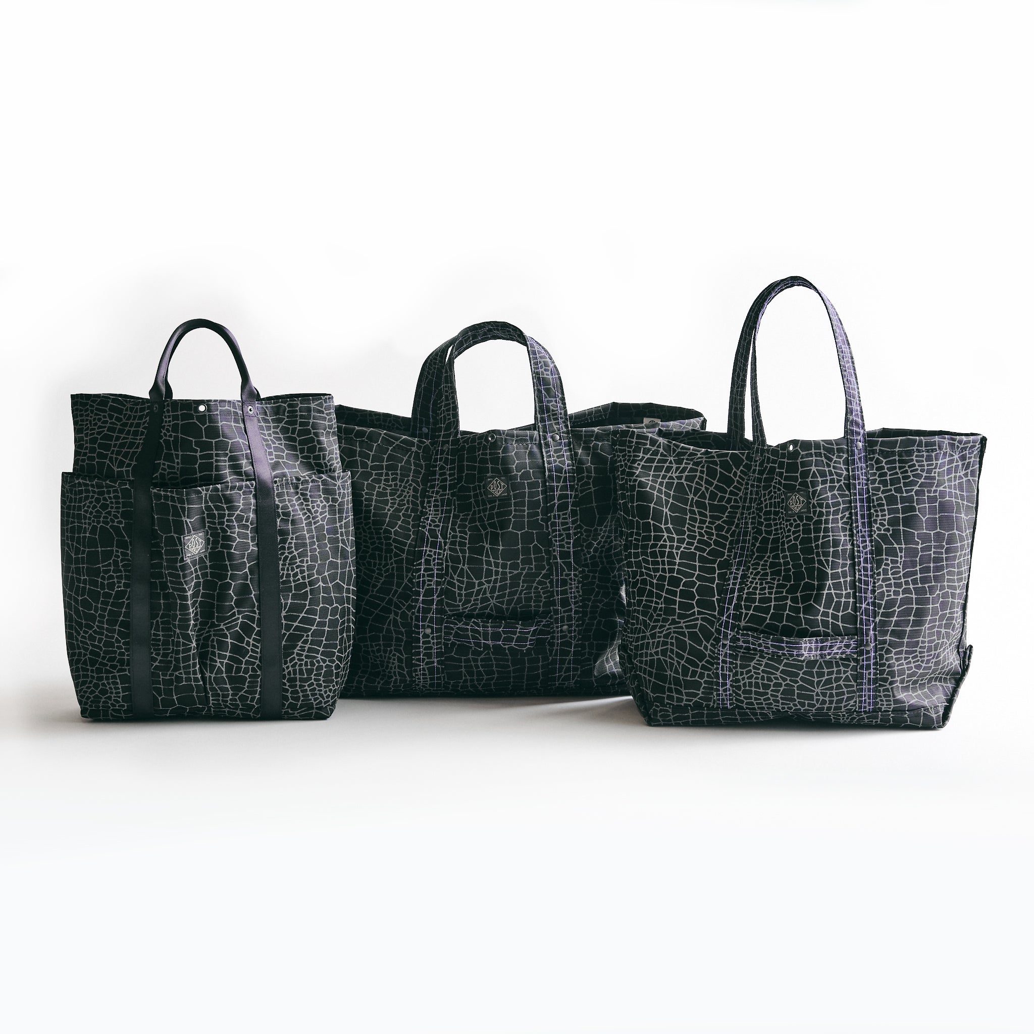 #4204-SW Bell Tote (L) : Spider Web black
