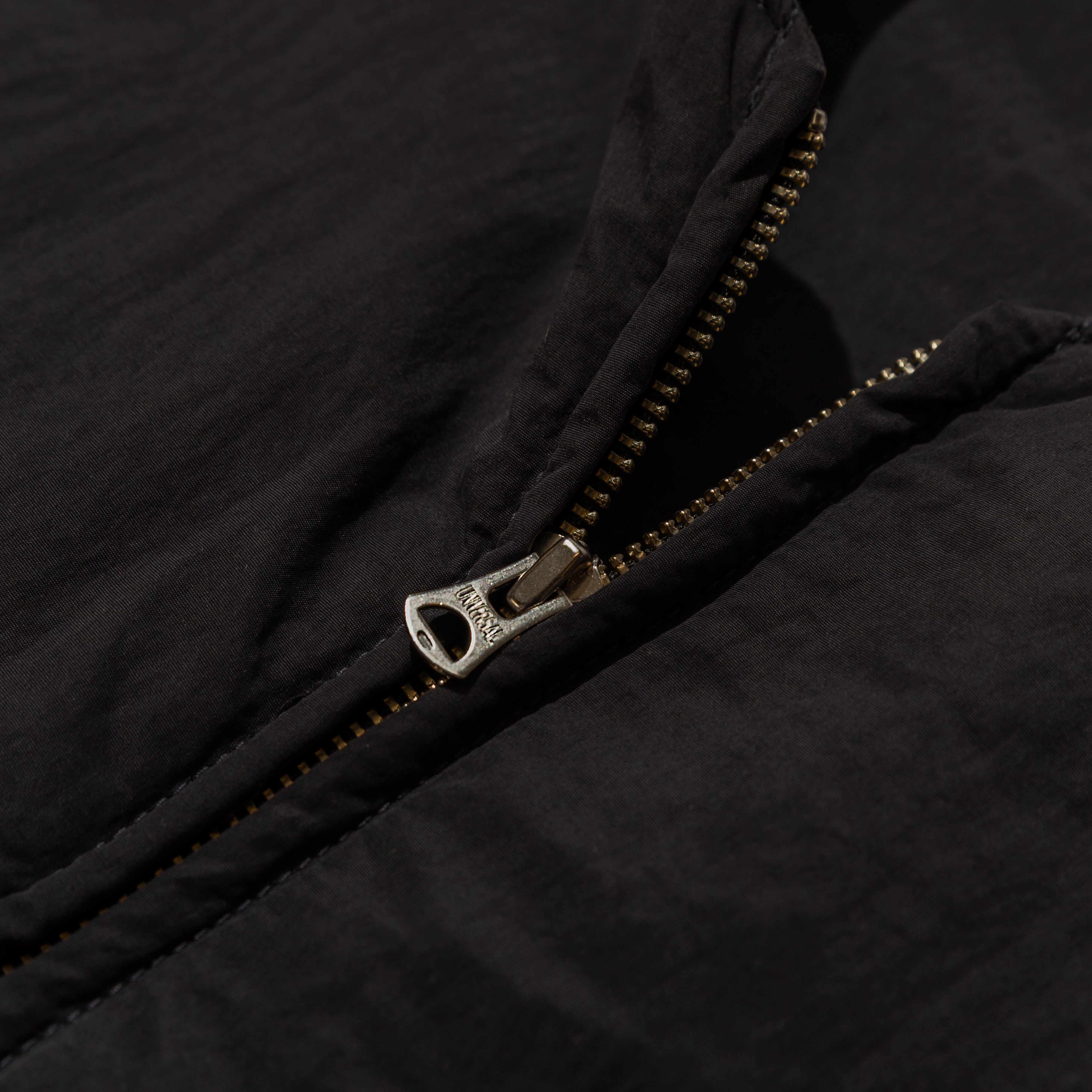 #3501 northwest 2 FT1 : flat nylon taffeta with Thinsulate black