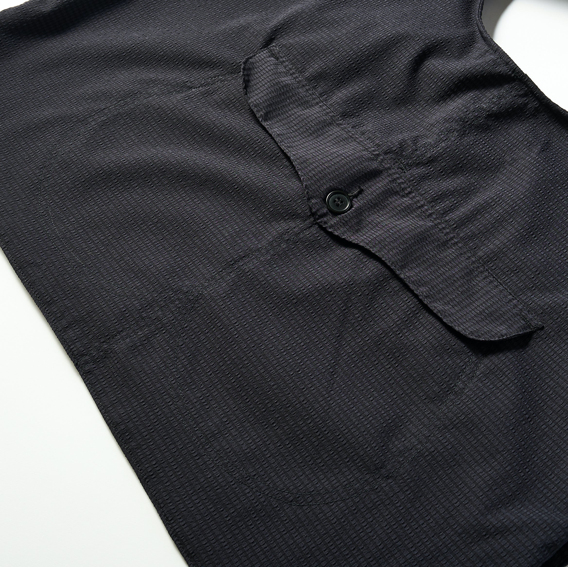 #1512 Royal Traveler PS2 : poly mesh seersucker navy