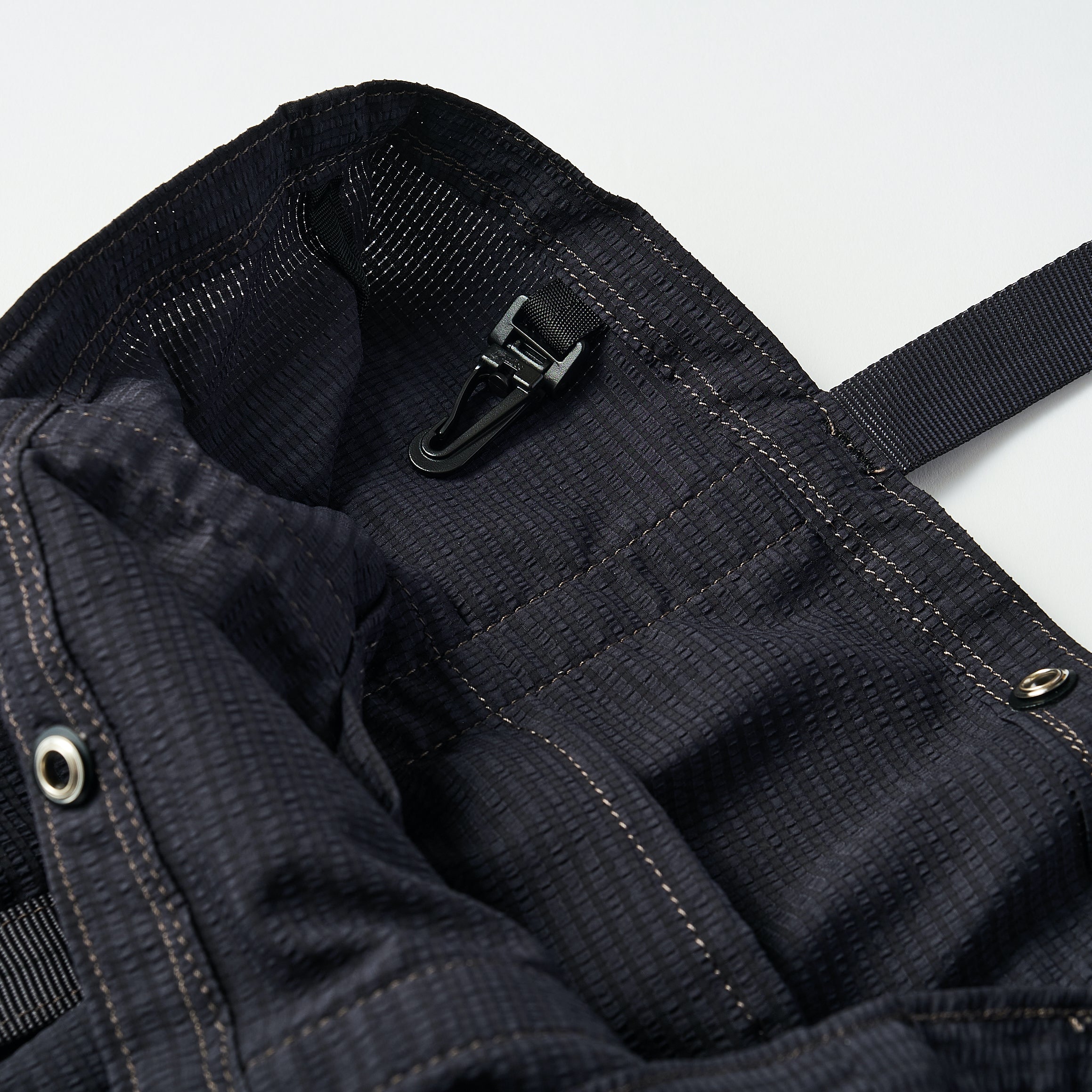 #3901 POS-TOTE PS2 : poly mesh seersucker navy