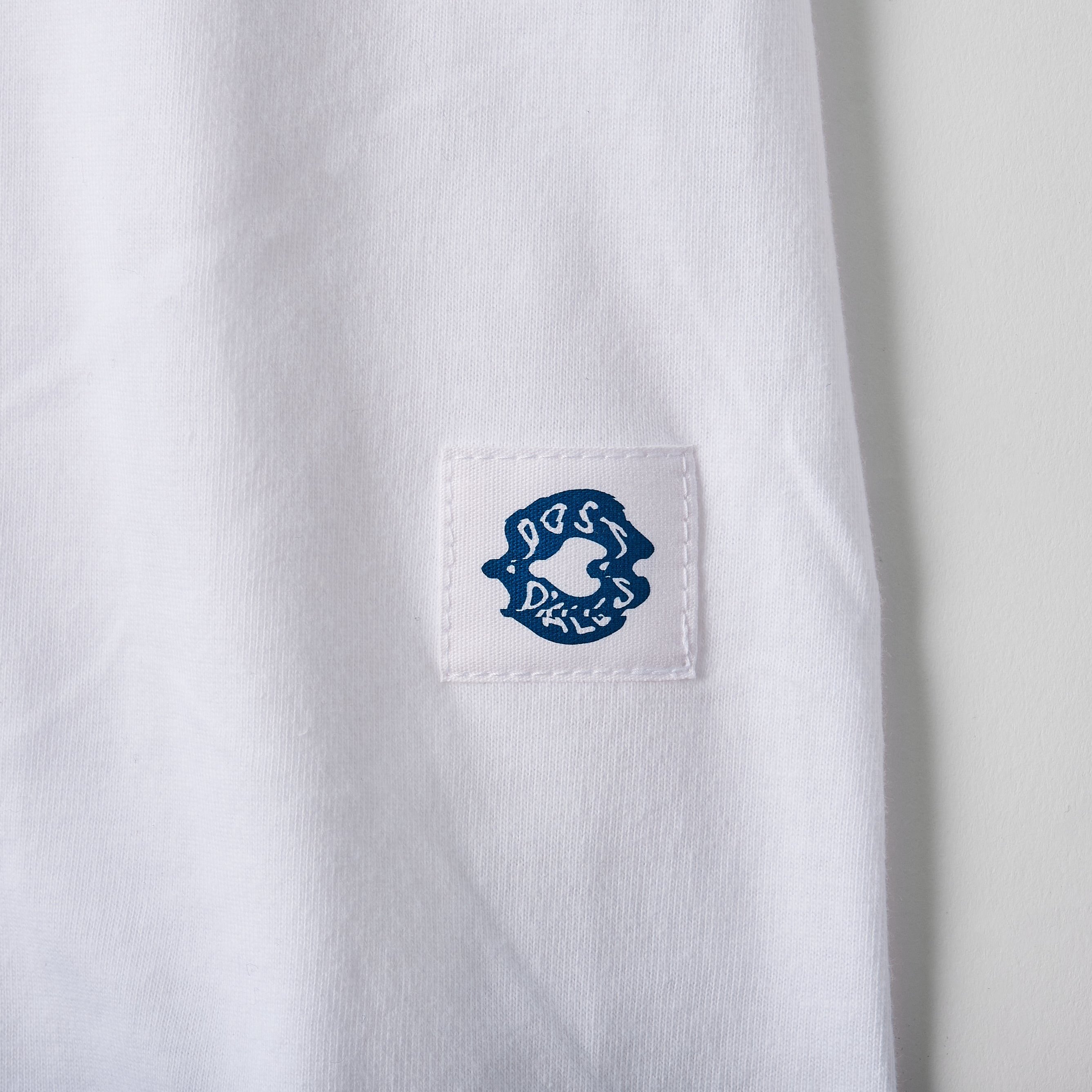 めまい DONUTS Tee : White x Navy Print