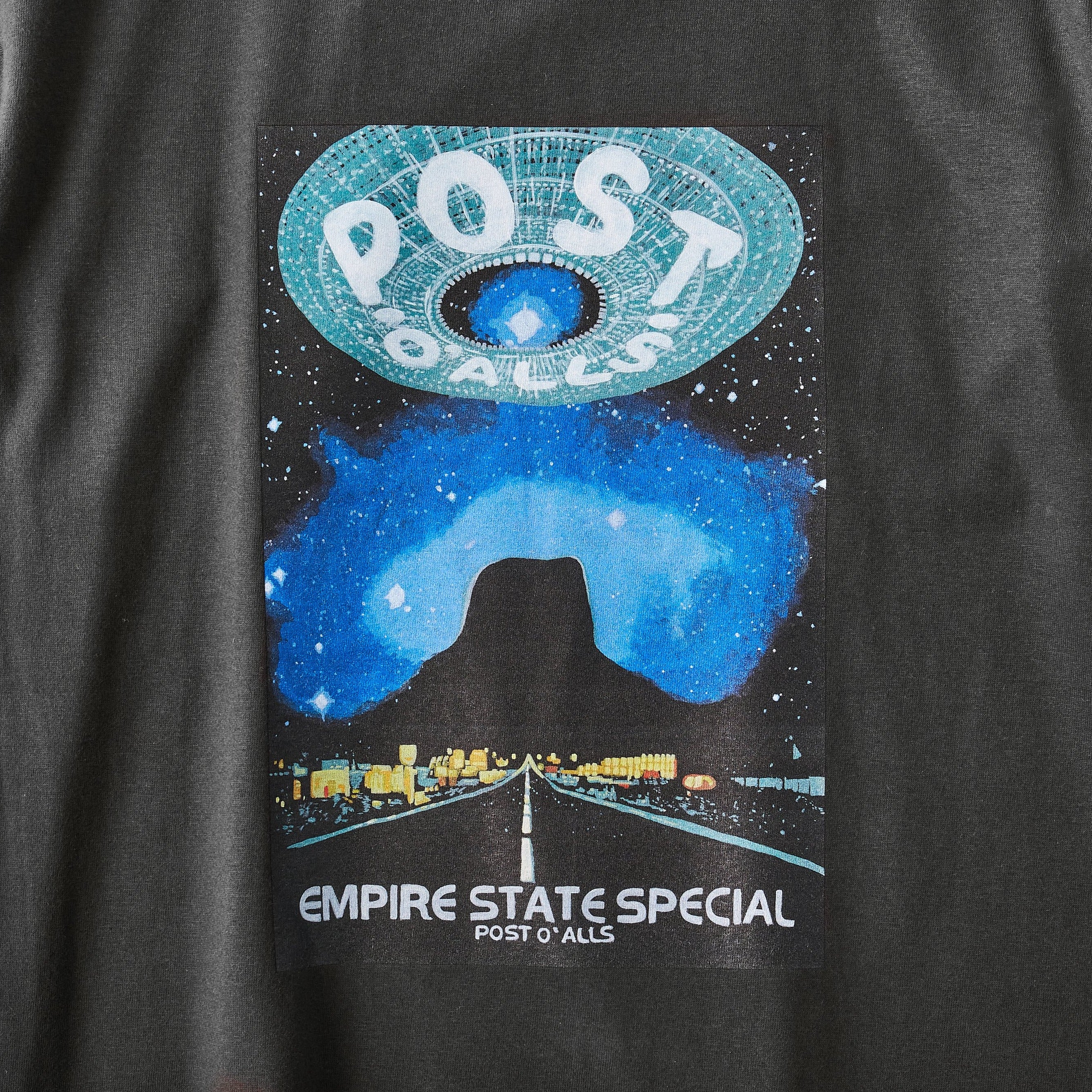 POST UFO Tee : Charcoal