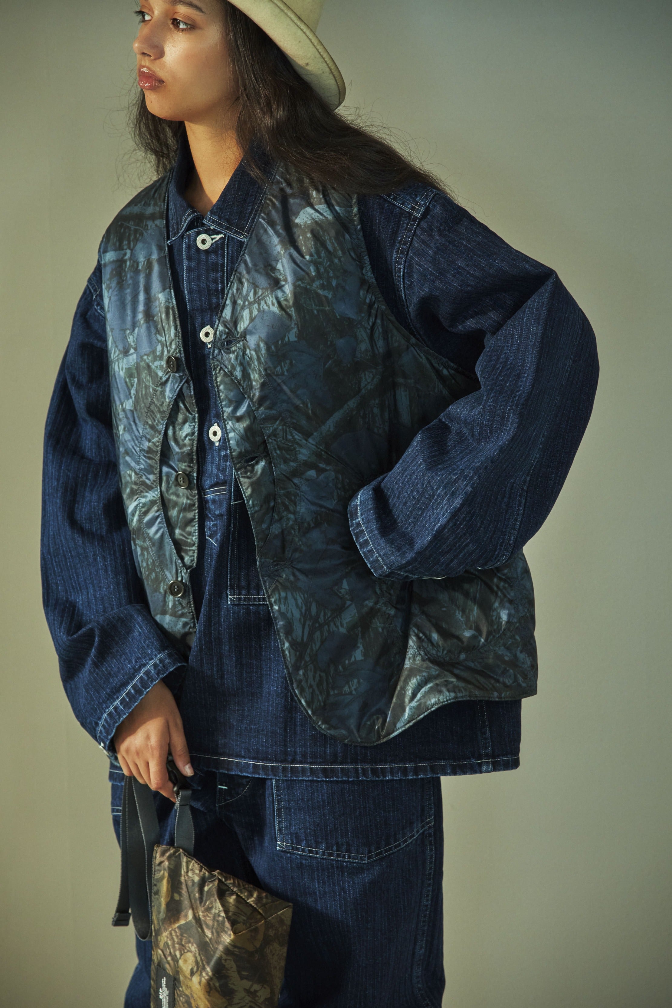 #1512-NC2 Royal Traveler : nylon forest camo blue jungle