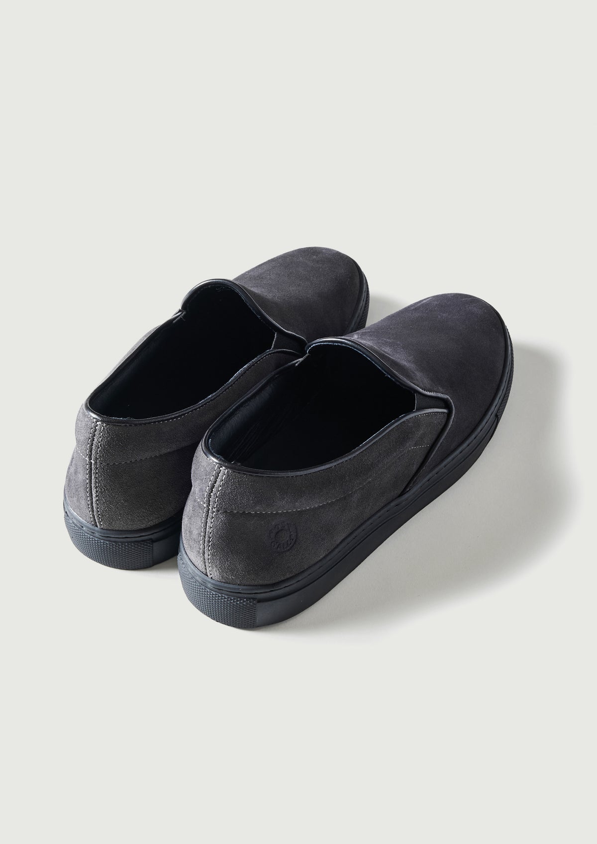 #P2000-SG POST x AMB slip-on : cow suede gray