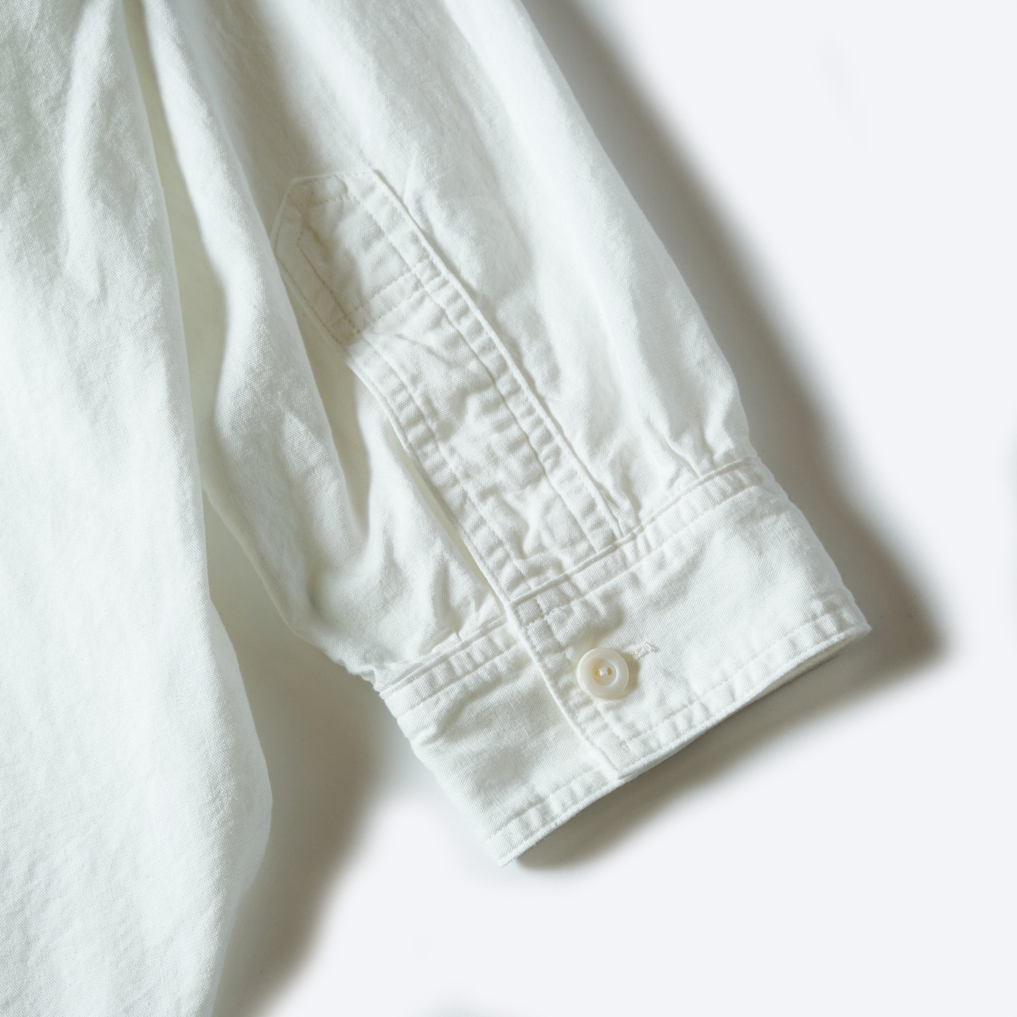 #1203C-WC Band Collar Shirt MV : classic chambray white