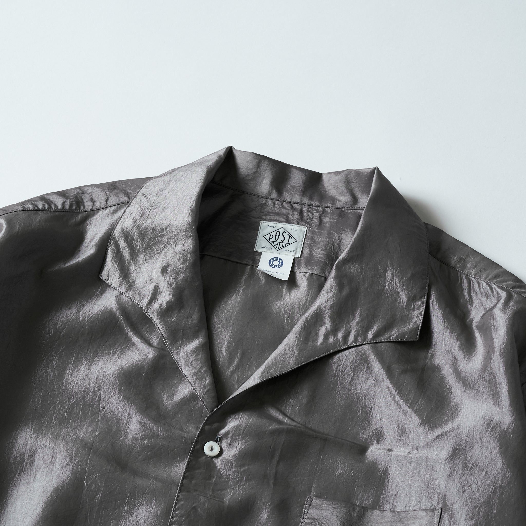 #3224-MTS Fever : metallic taffeta silver grey