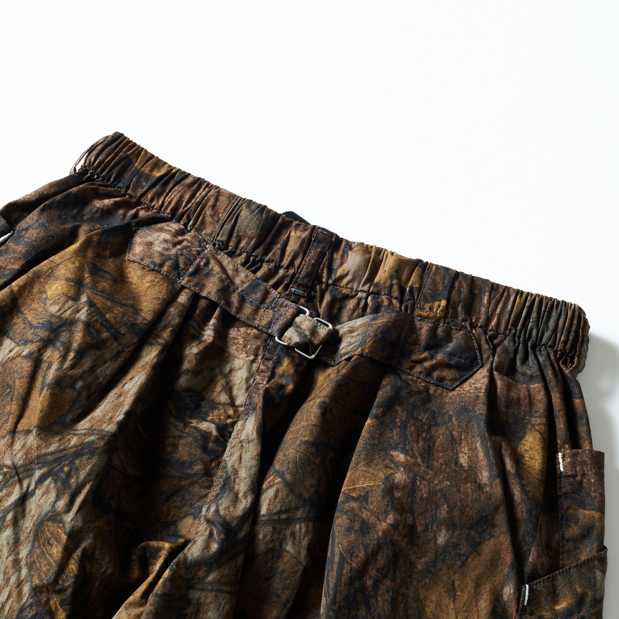 #2323E-FC1 E-Z DEE's Shorts : forest camo brown jungle