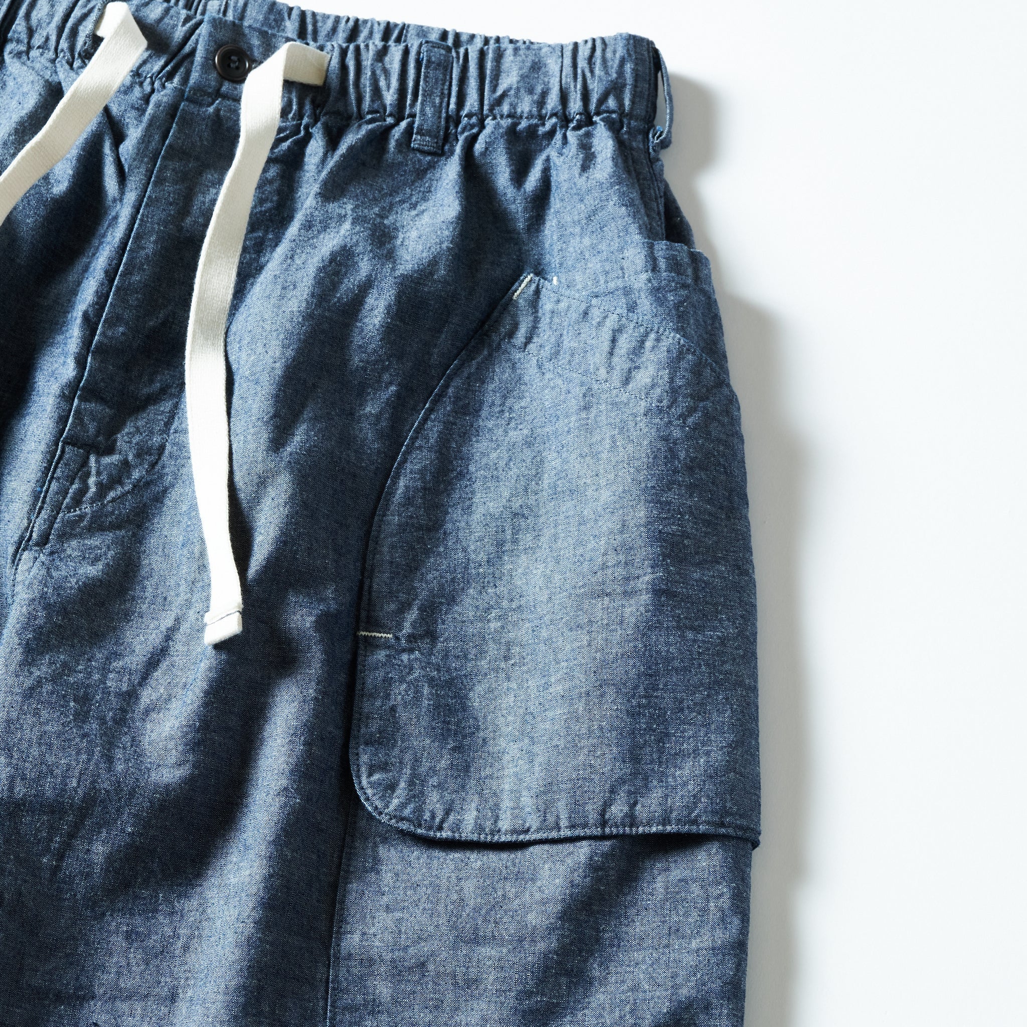 #2323E-MC E-Z DEE's Shorts : medium weight chambray indigo
