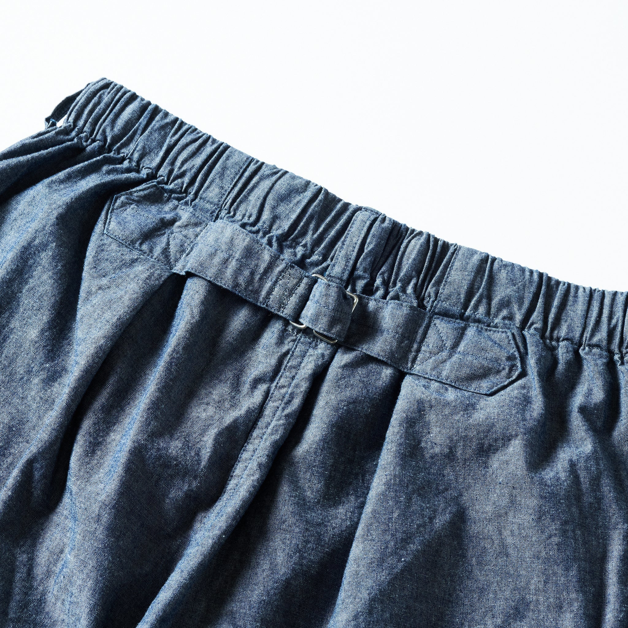 #2323E-MC E-Z DEE's Shorts : medium weight chambray indigo
