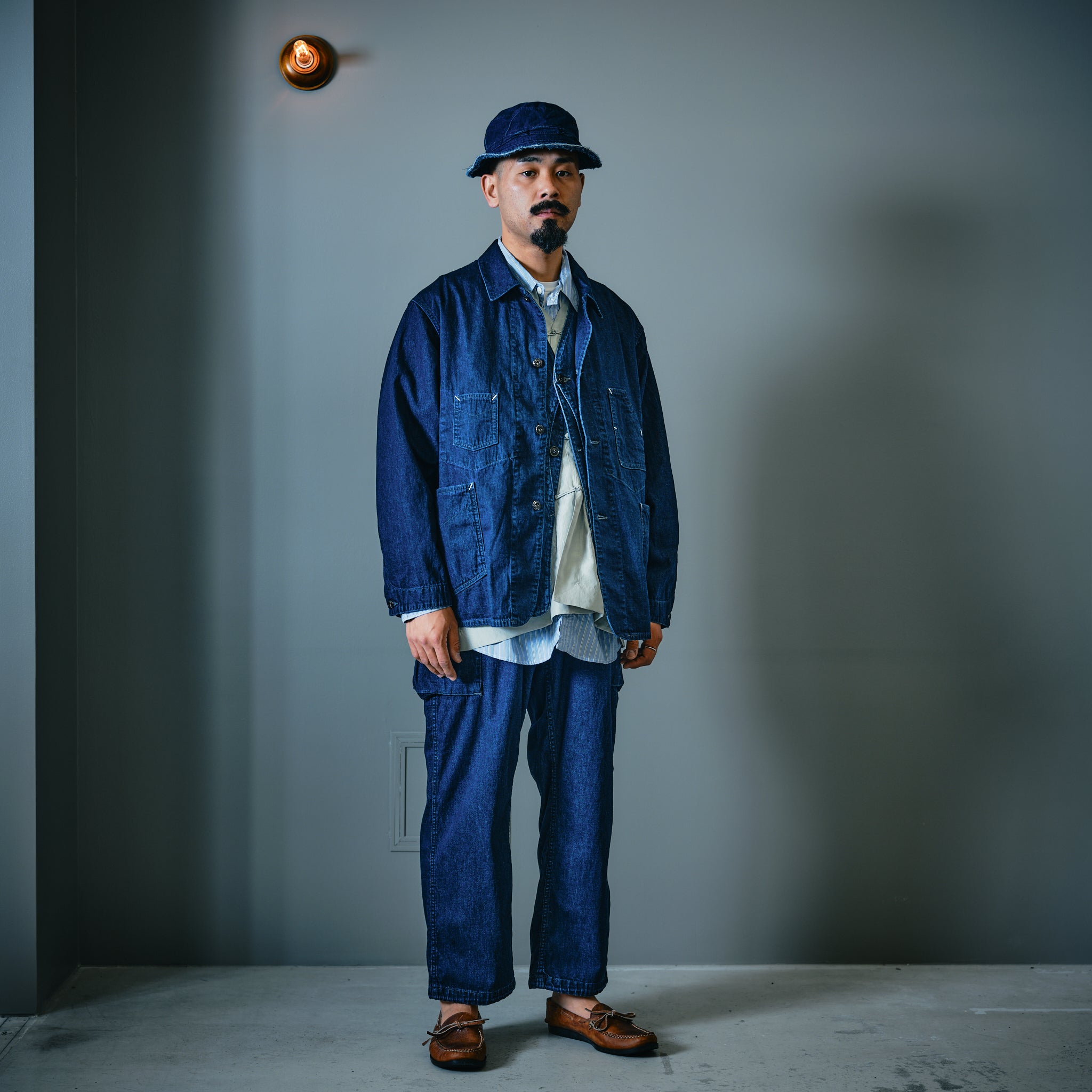 #1111-8DI De Luxe Railroader : 8oz. Denim indigo deep wash