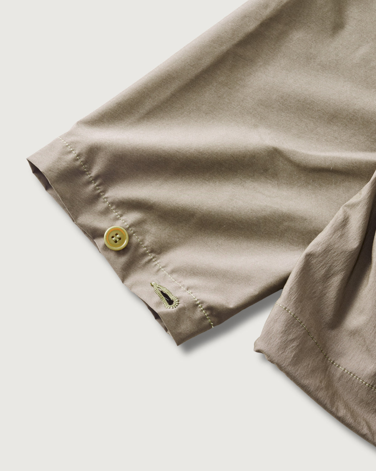 [9/26 RELEASE] #3132-NEO CRAFTMASTER Hoody : nylon end-on-end khaki