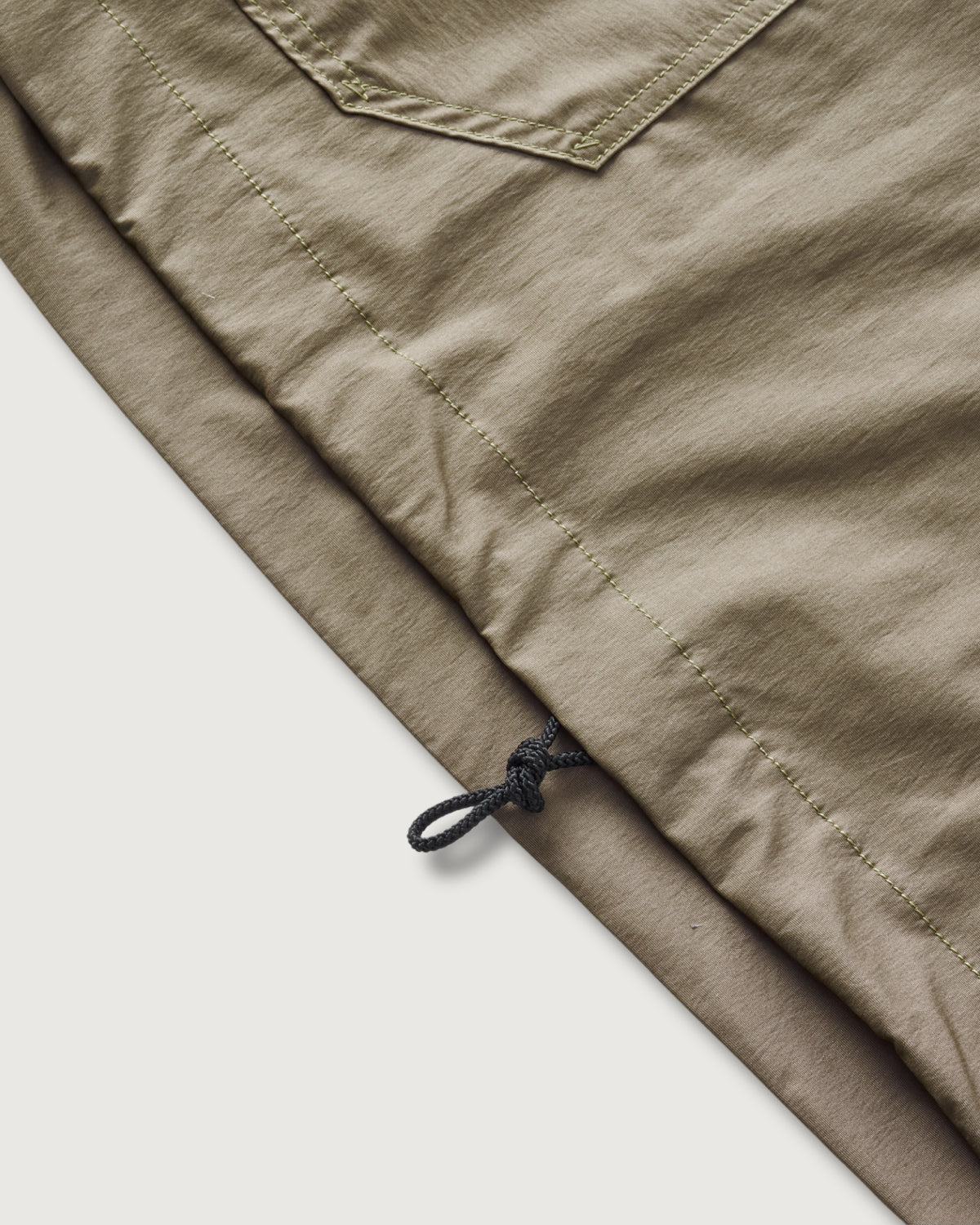 [9/26 RELEASE] #3132-NEO CRAFTMASTER Hoody : nylon end-on-end khaki