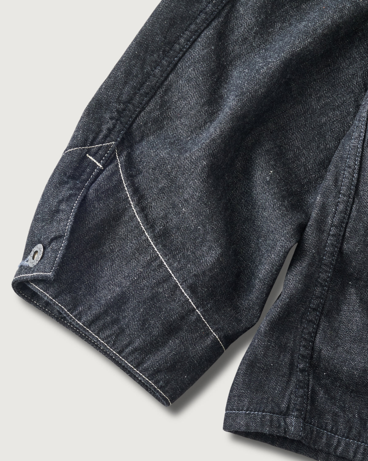#3133W-8DB POST 46-W : 8oz. denim x stripe shirting black