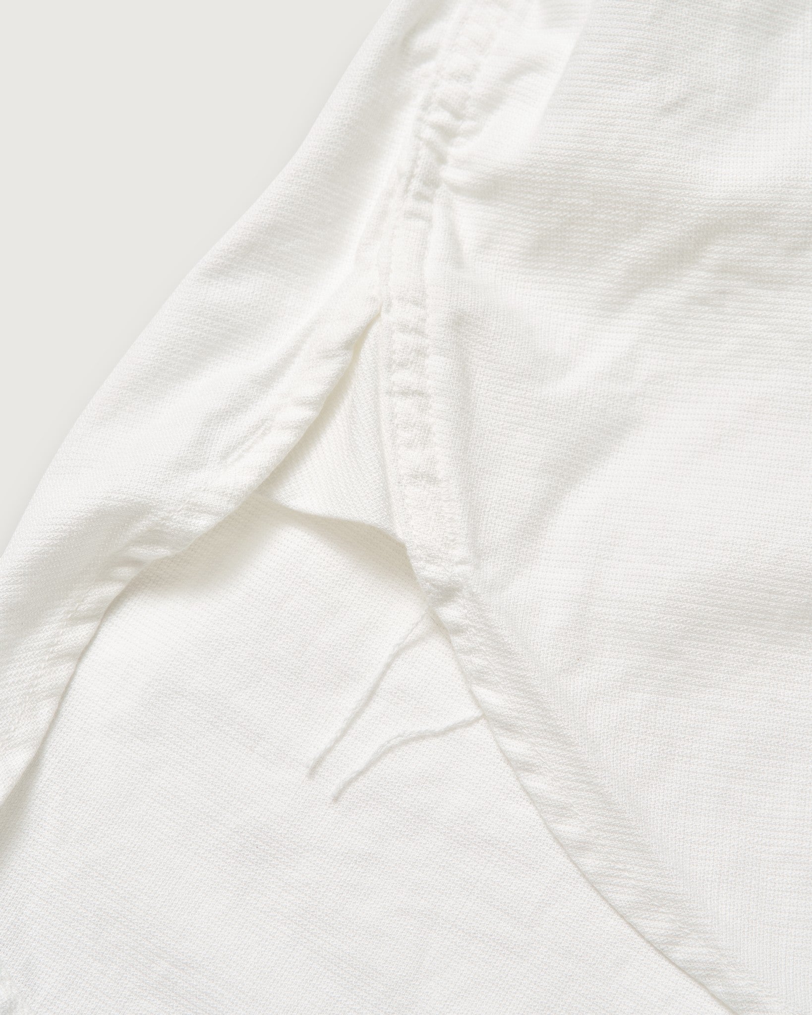 #3213S-PCW NAVY CUT S/S : panama cloth white