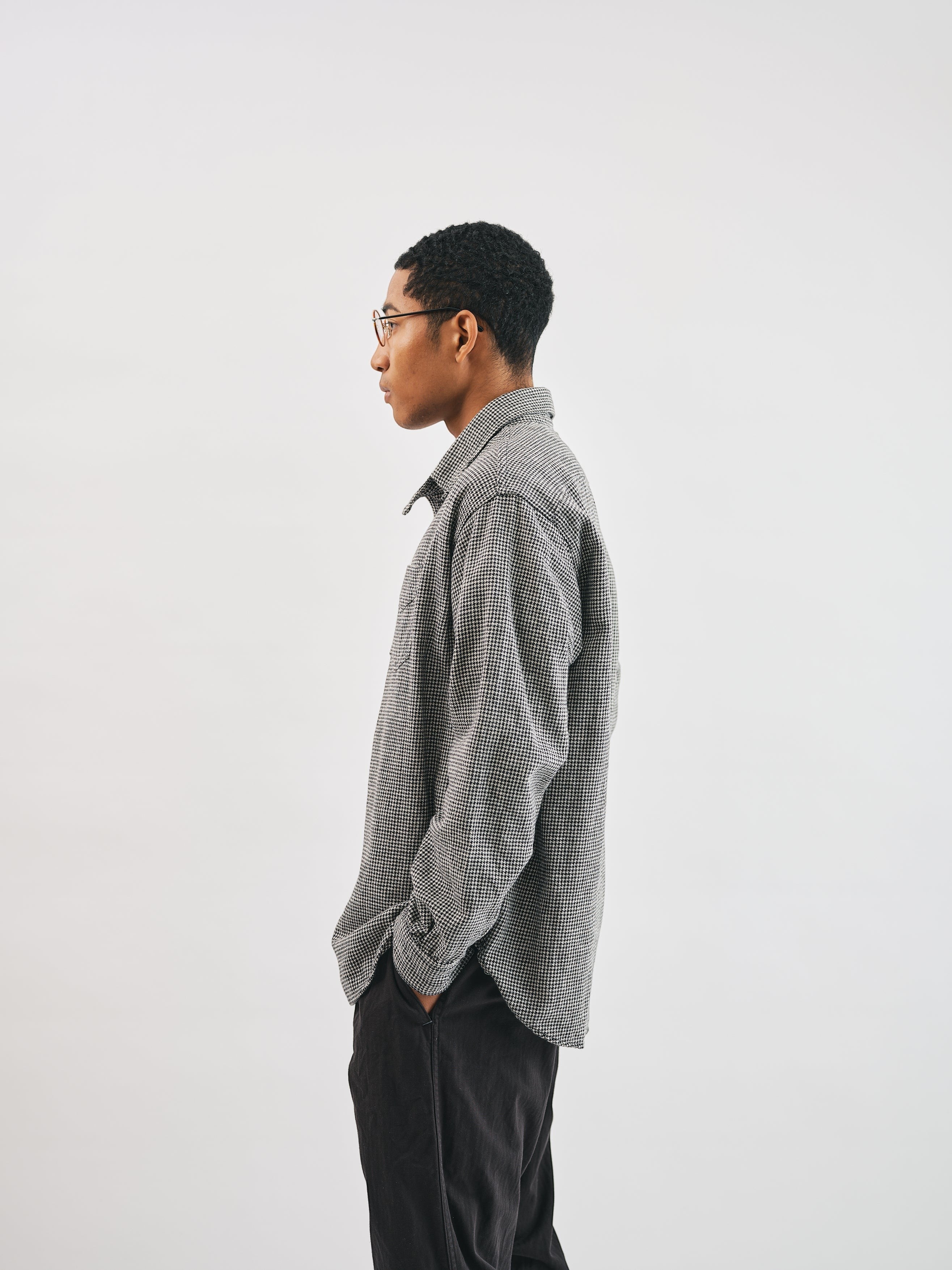 #3235-CF1 Frontier : cotton flannel blk x wht
