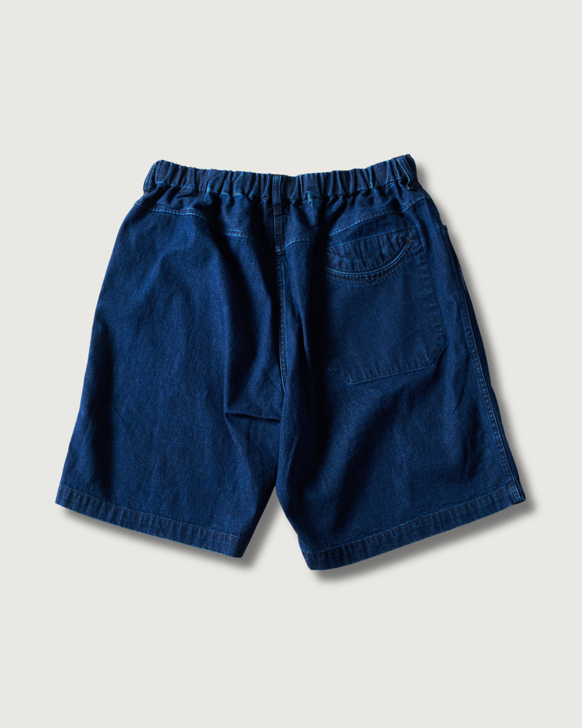 #3319S-8DI E-Z Chinois De Luxe Shorts : 8oz. Denim w/deep wash indigo