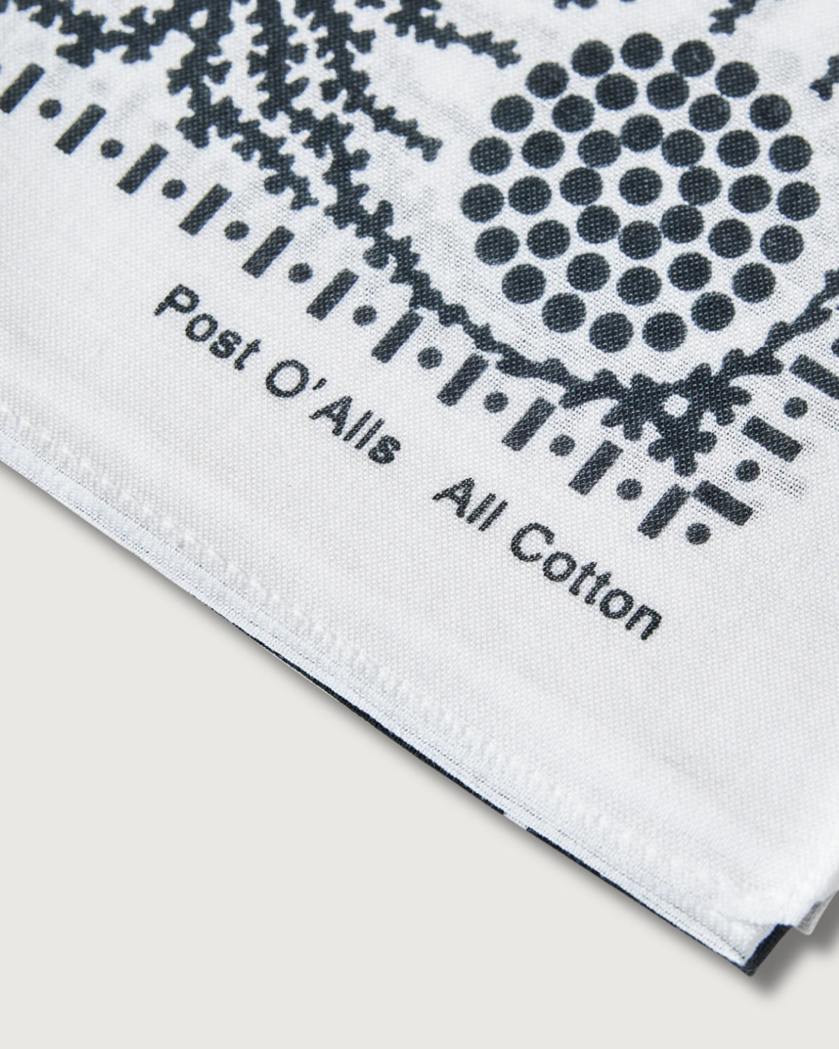 #4001-WC Spider POST Bandana Hankie : spider white/charcoal 45 x 45