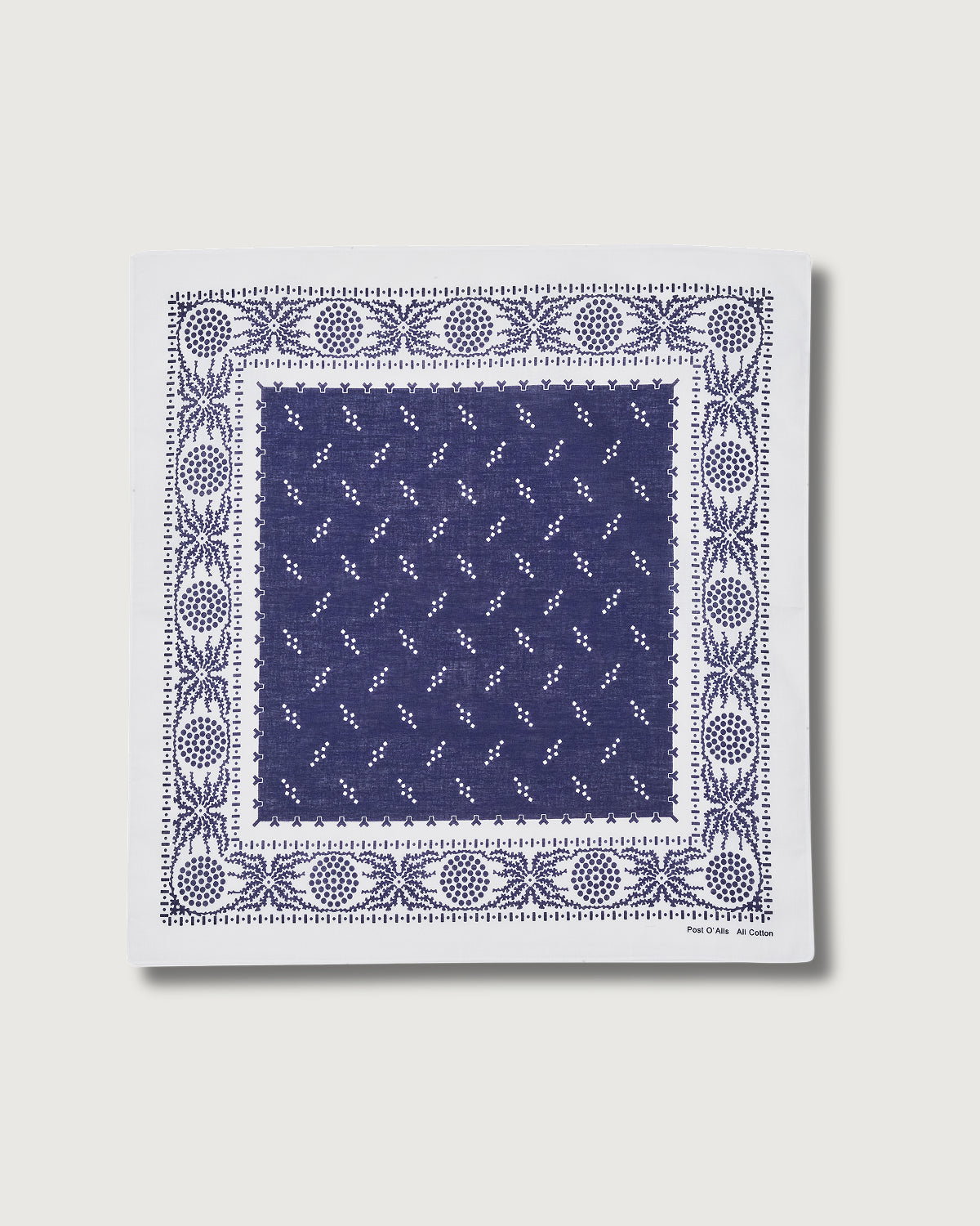 #4001-WN Spider POST Bandana Hankie : spider white/navy 45 x 45