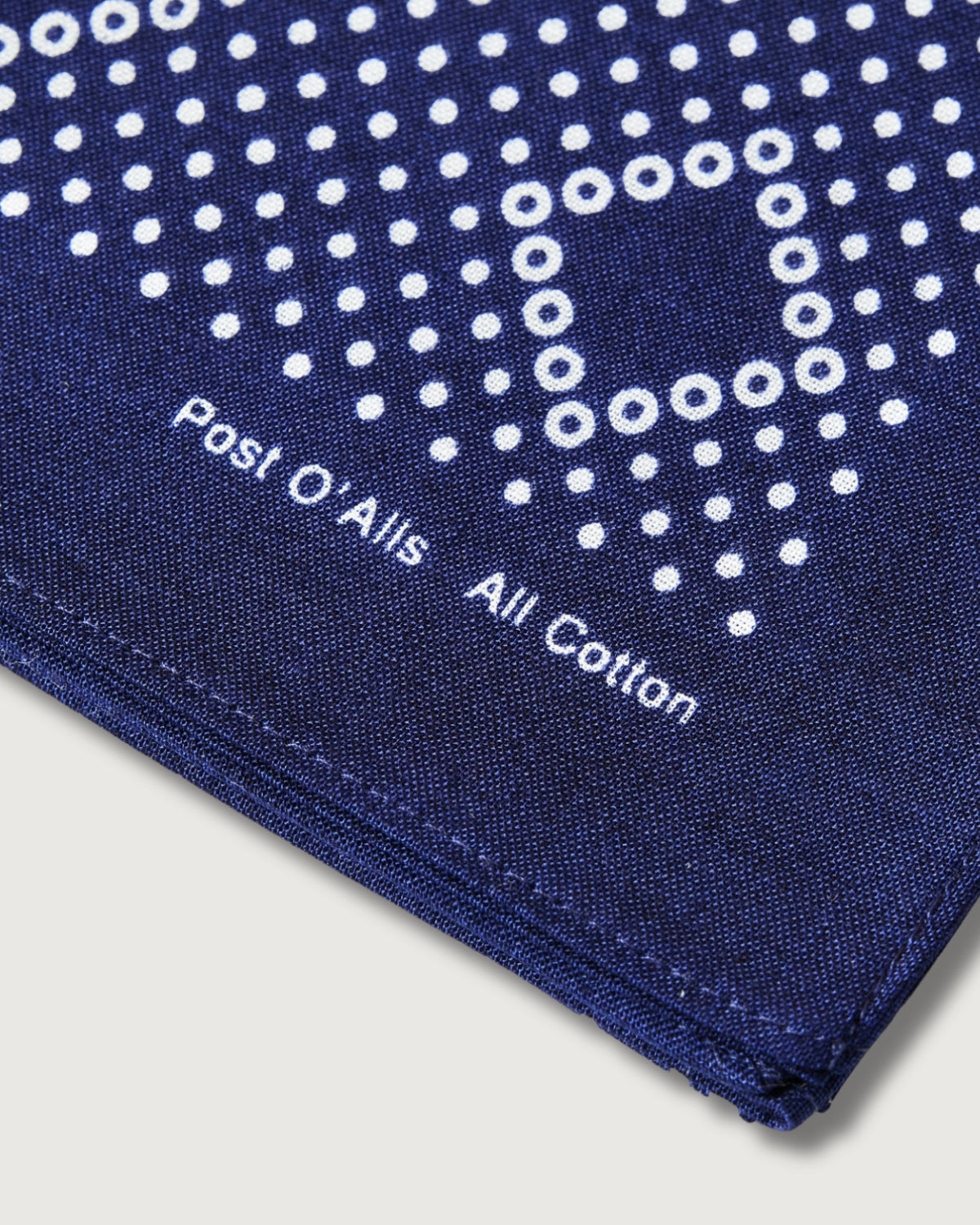 #4002-N Bean POST Bandana Hankie : bean navy 45 x 45