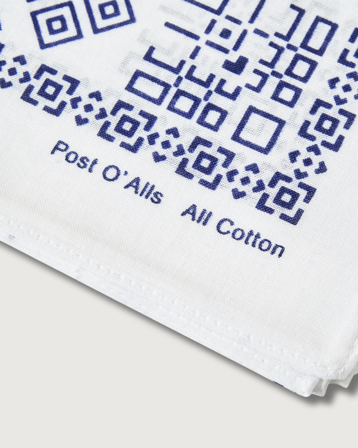 #4006-W Dia POST Bandana Hankie : dia white 45 x 45