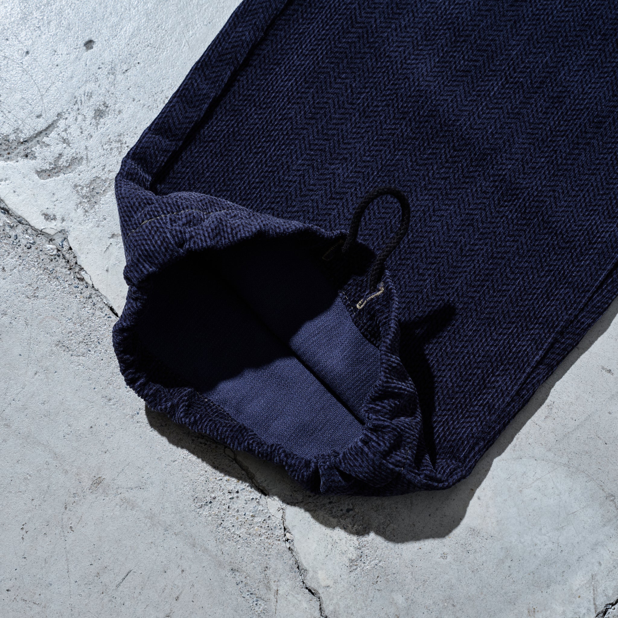 #3315-HCN E-Z Lax 4 : herringbone print corduroy navy